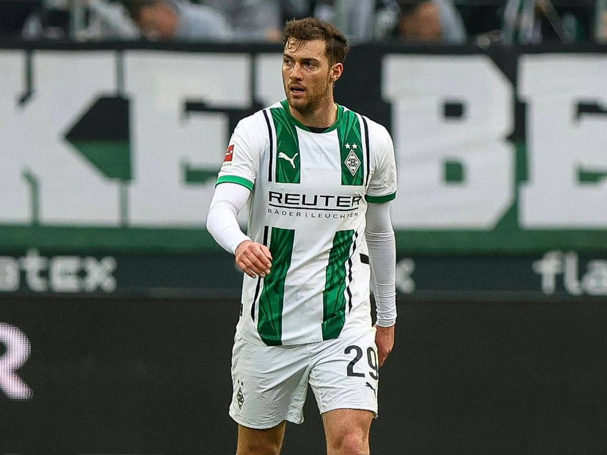 Joe Scally im Gladbach-Trikot.