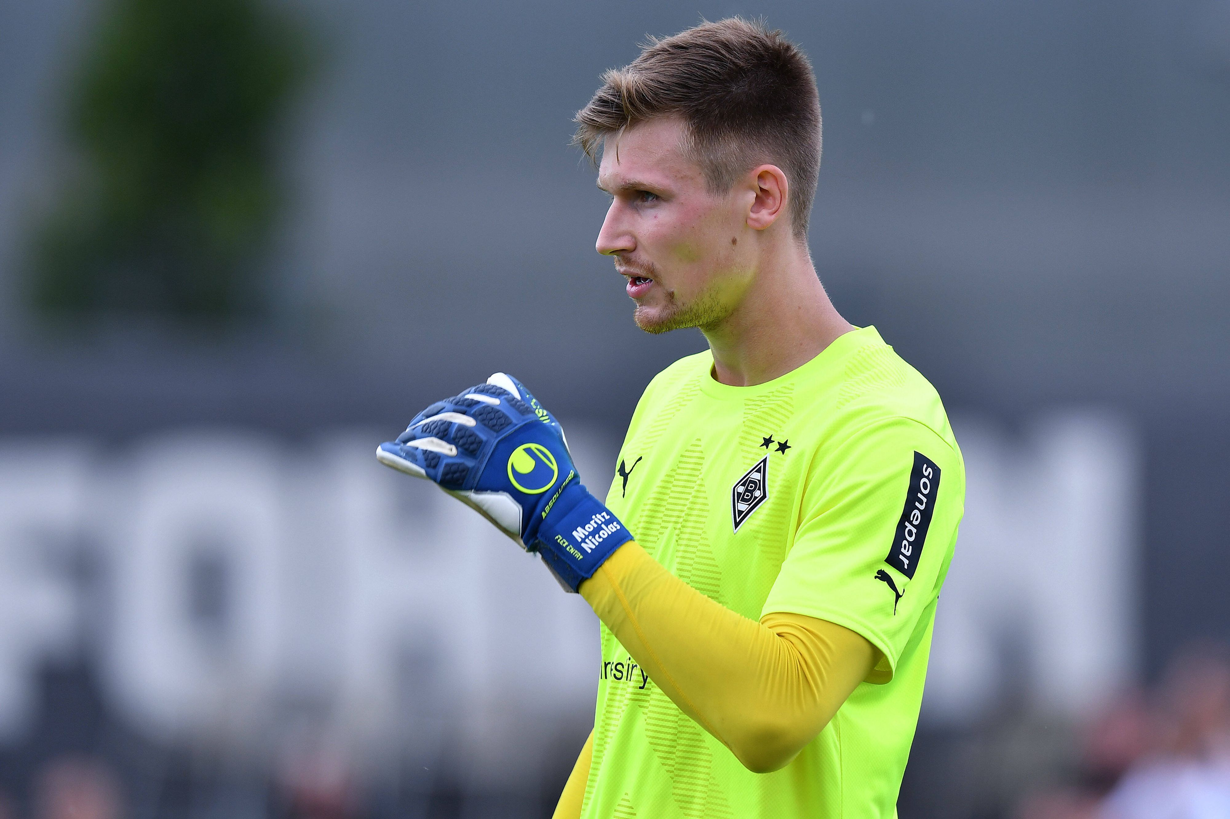 Moritz Nicolas im Gladbacher Torwarttrikot.