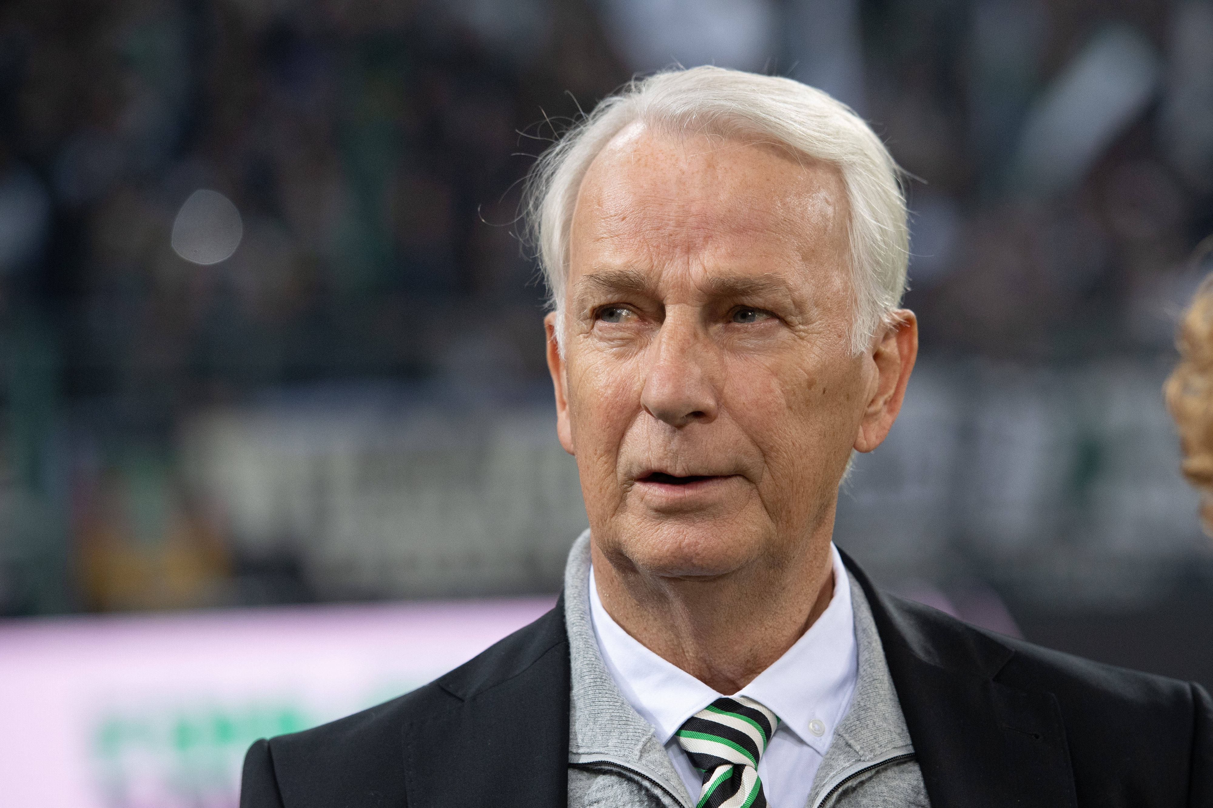 Rainer Bonhof vor dem Spiel von Borussia Mönchengladbach gegen den FSV Mainz 05.