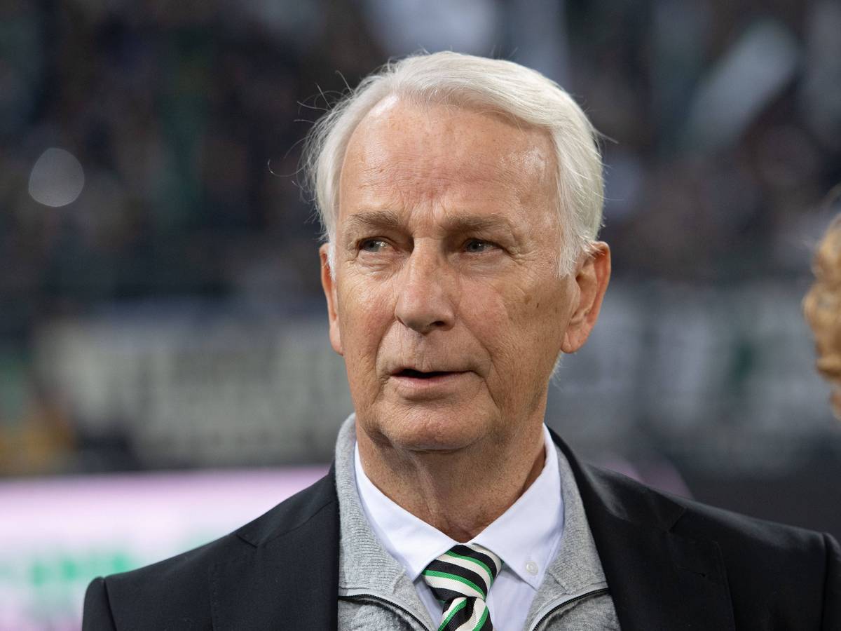 Rainer Bonhof vor dem Spiel von Borussia Mönchengladbach gegen den FSV Mainz 05.