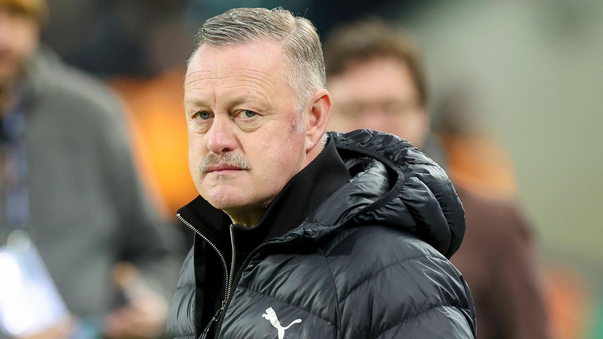 Roland Virkus schaut entschlossen nach vorne.