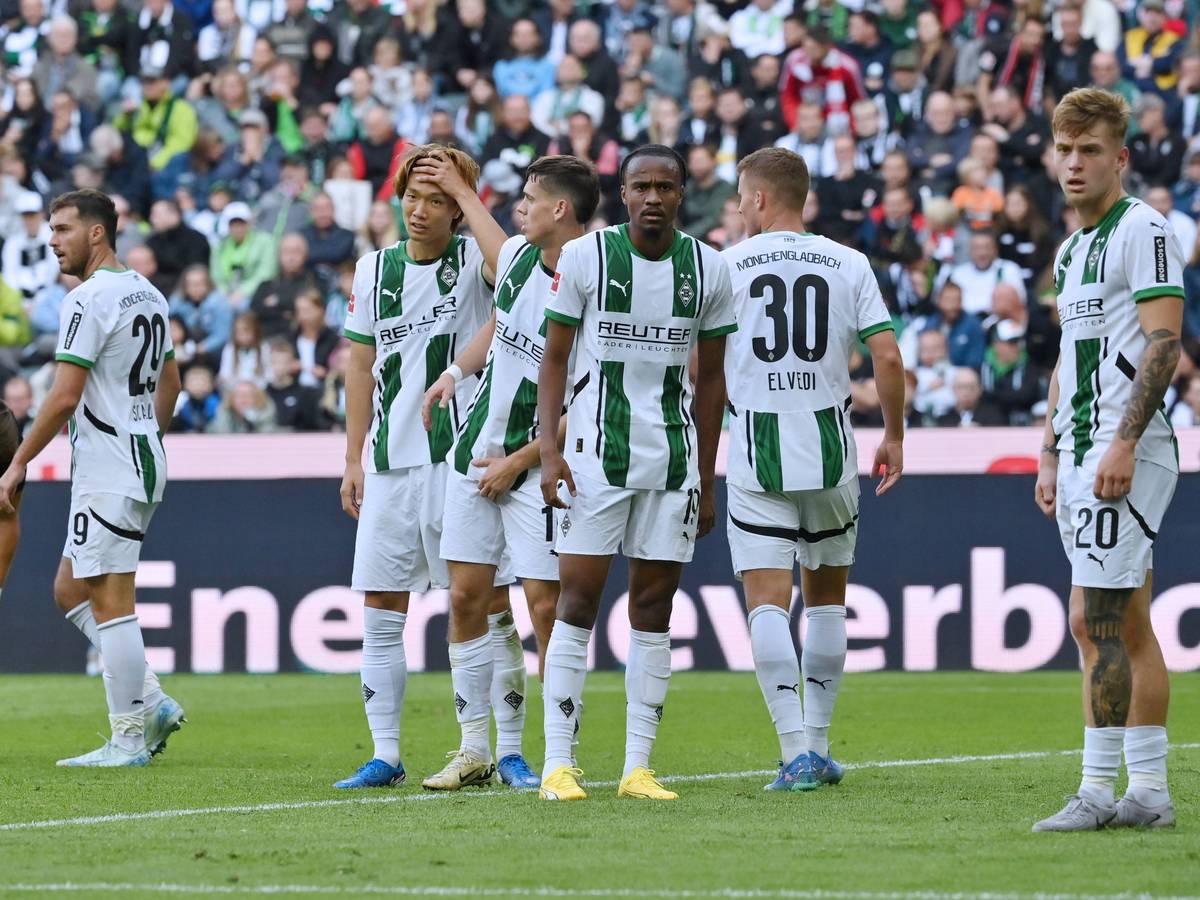 Spieler von Borussia Mönchengladbach sind ratlos.