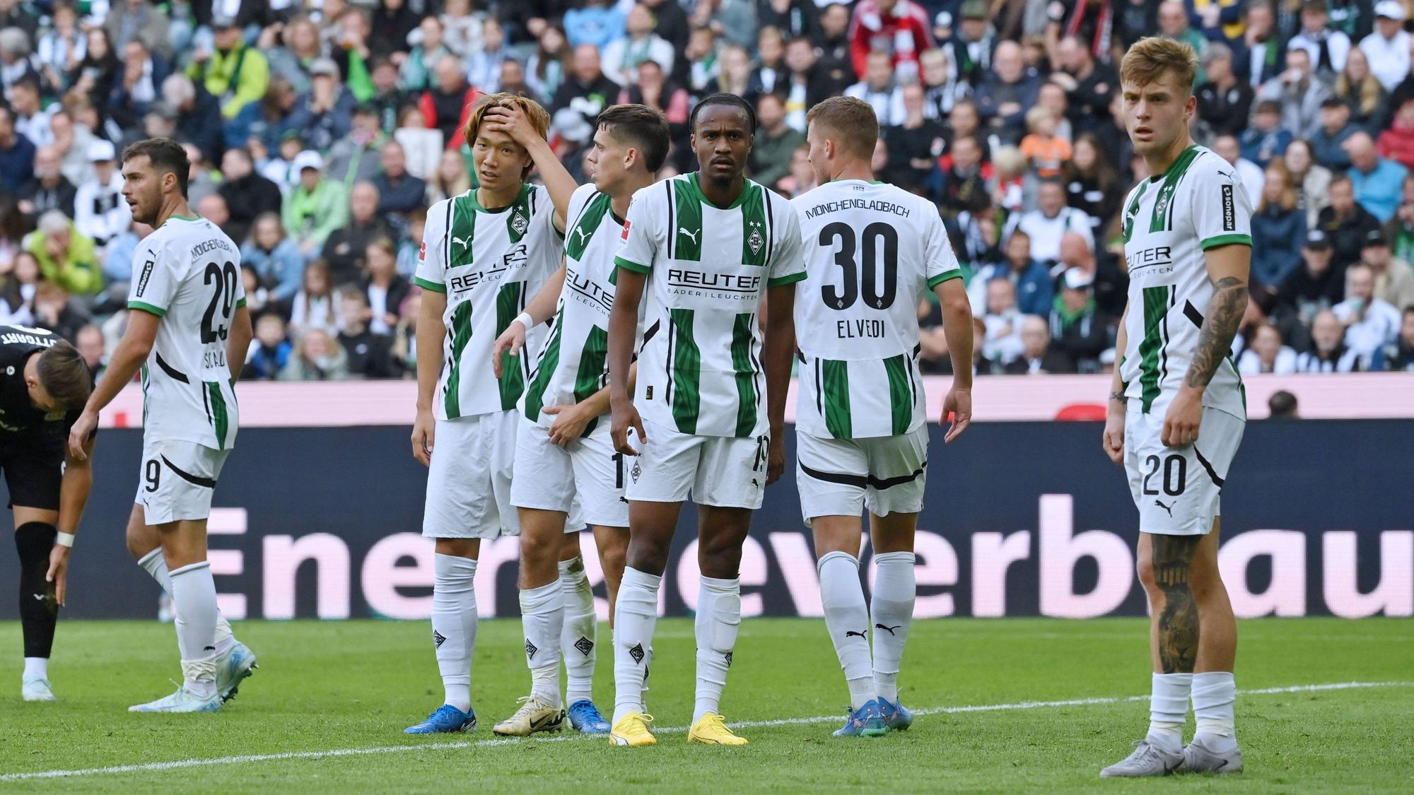 Spieler von Borussia Mönchengladbach sind ratlos.