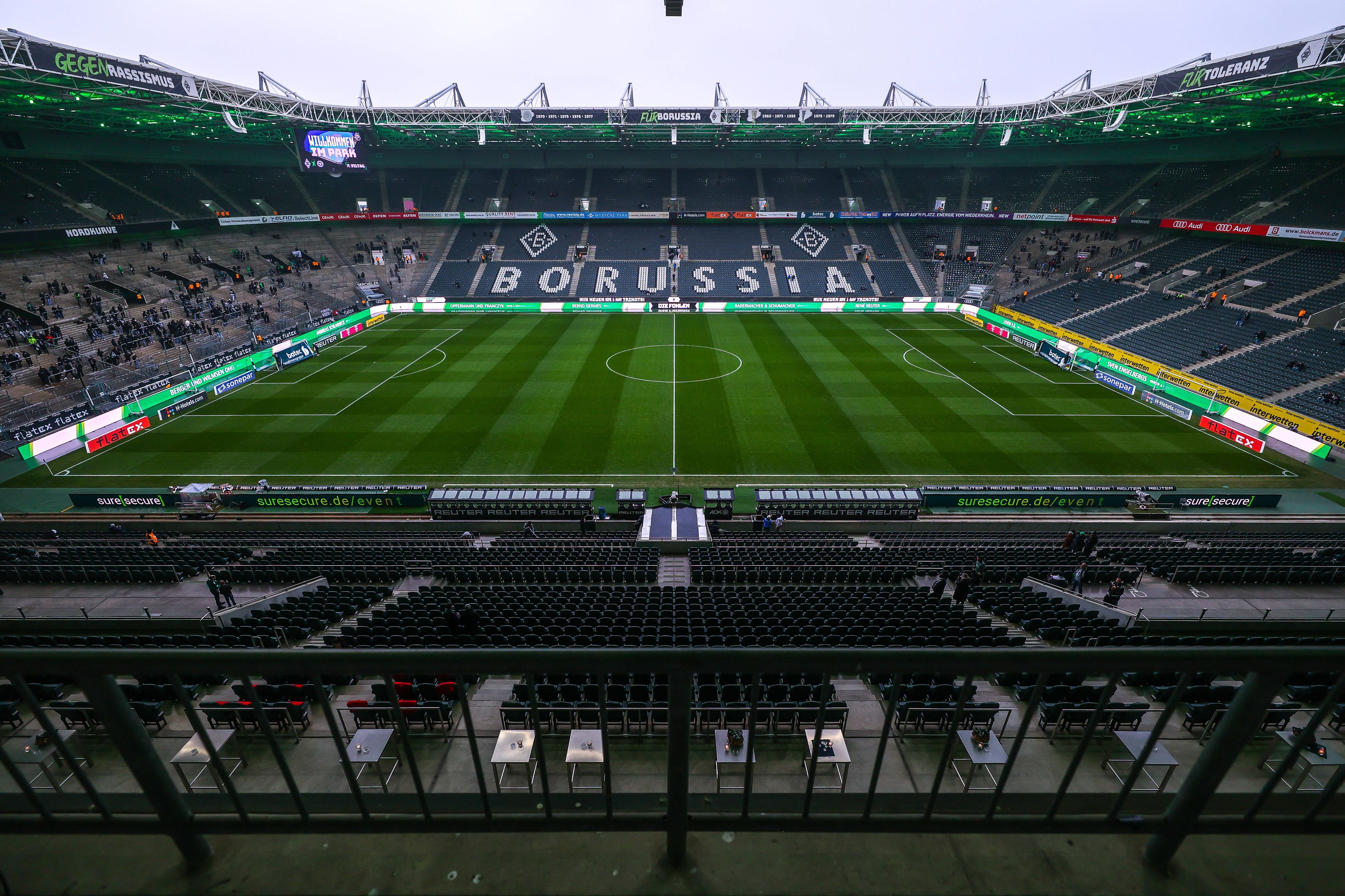 Der Borussia-Park von innen.