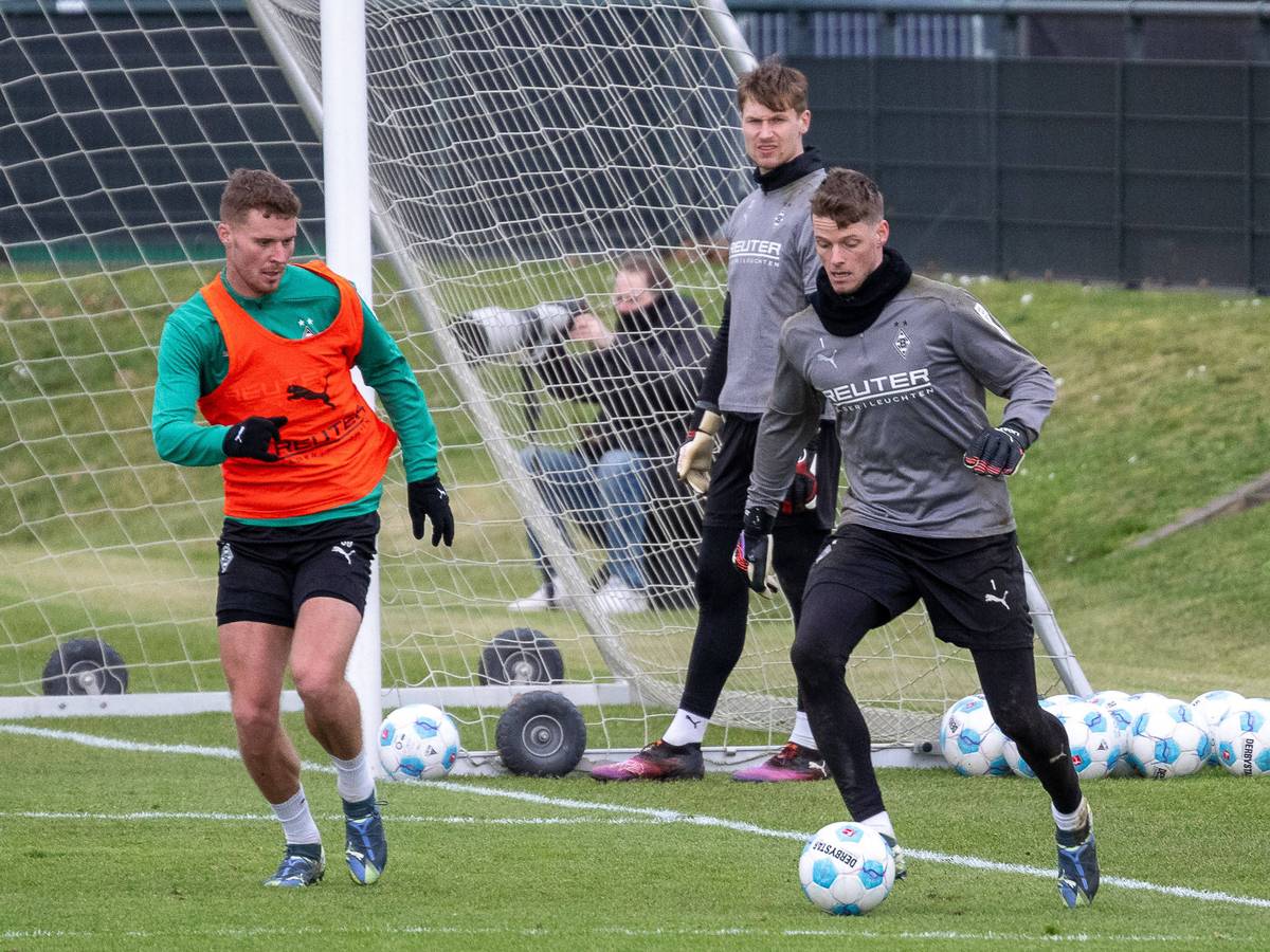 Jonas Omlin beim Training.