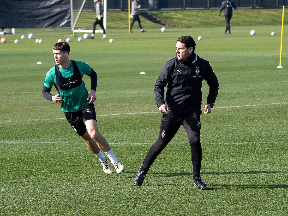 Gerardo Seoane und Philipp Sander im Training.