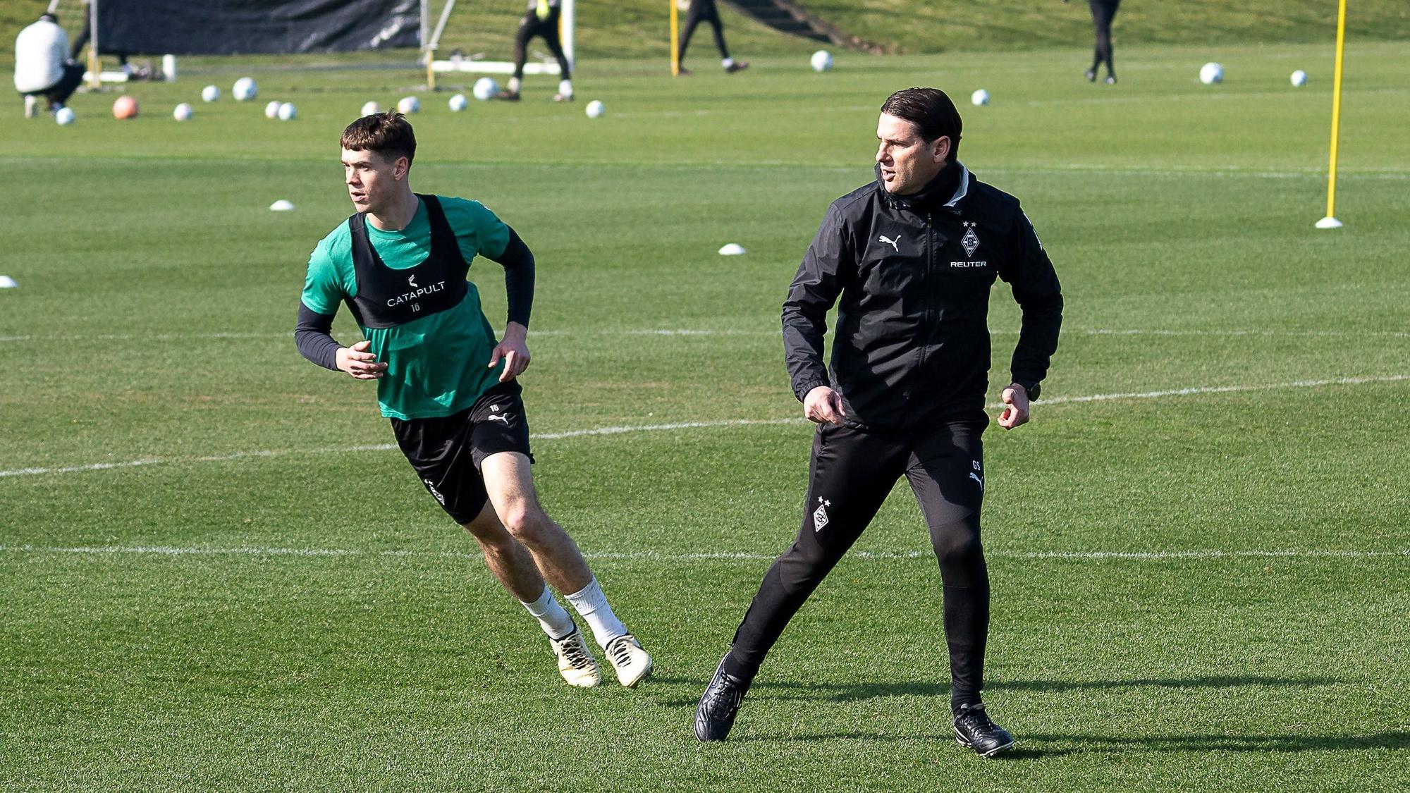 Gerardo Seoane und Philipp Sander im Training.