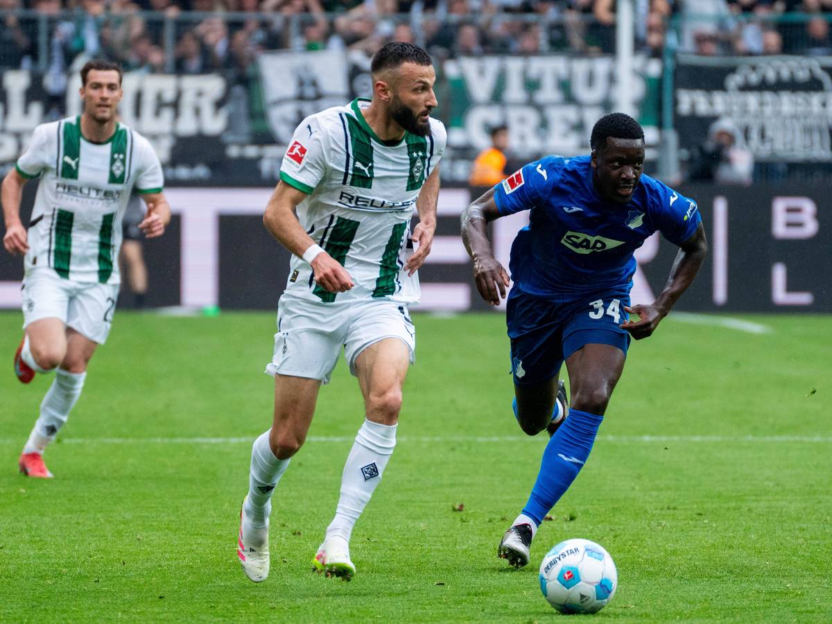 Franck Honorat beim Dribbling.