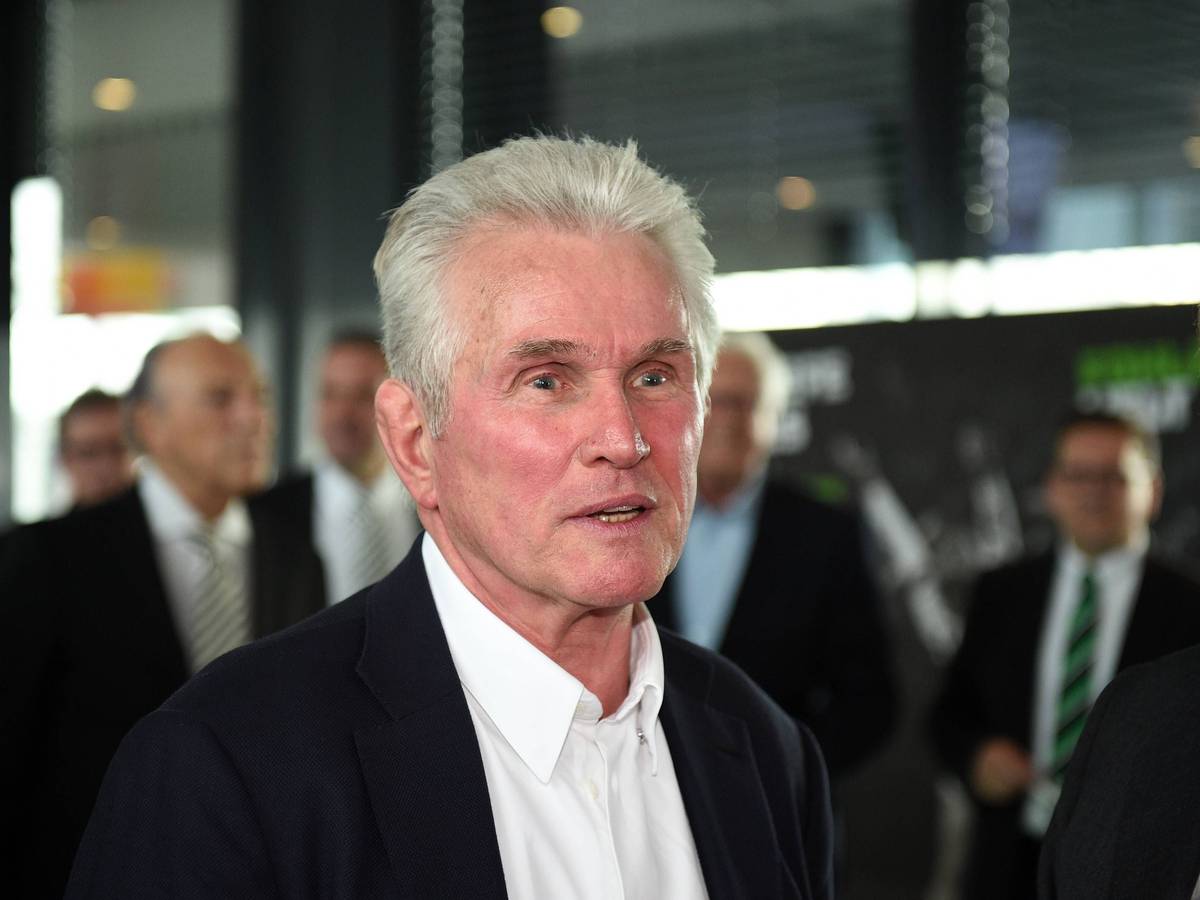 Jupp Heynckes besucht die FohlenWelt.