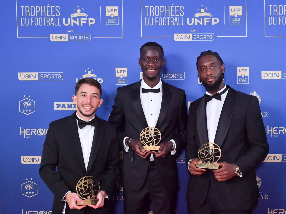 Spieler des Paris FC bei der Verleihung des „Trophées UNFP du Football“.