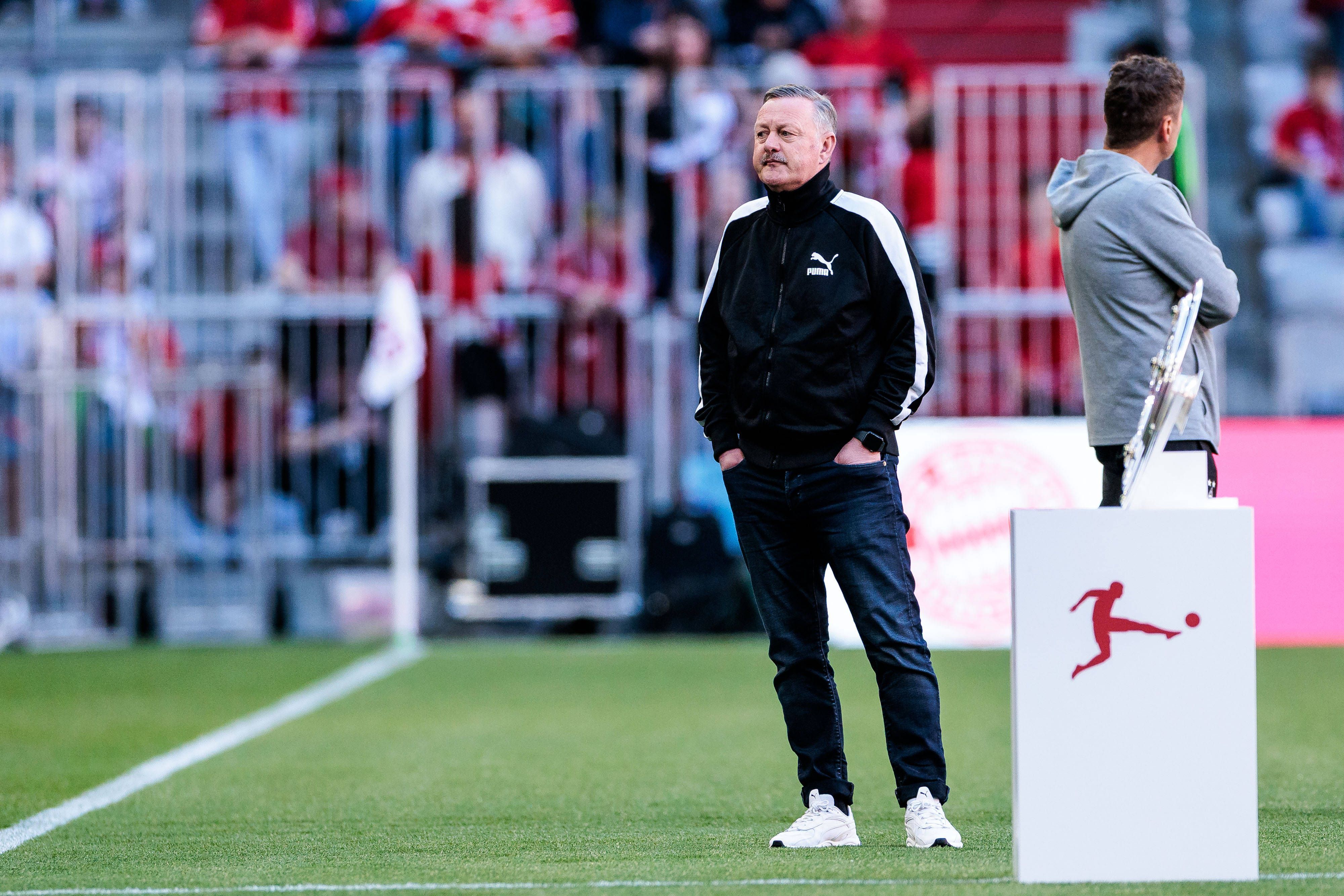 Roland Virkus beim Spiel gegen den FC Bayern München.