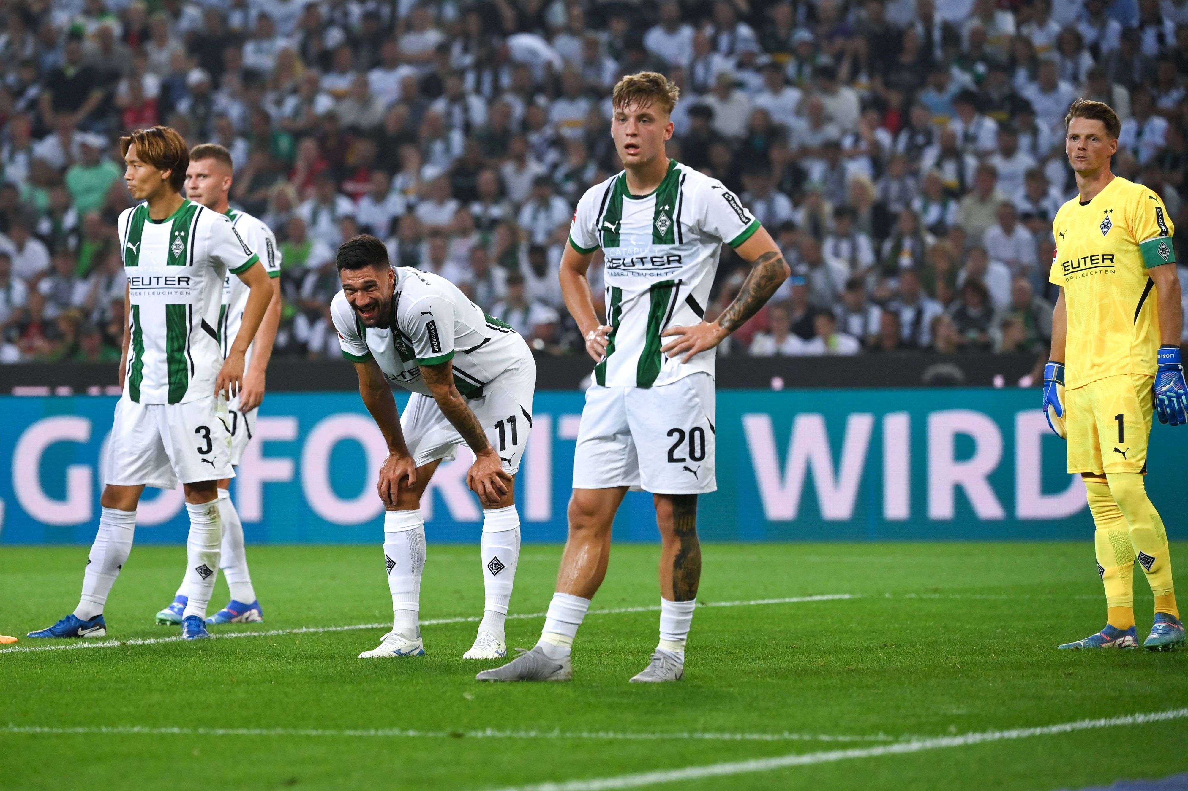 Geknickte Profis von Borussia Mönchengladbach.