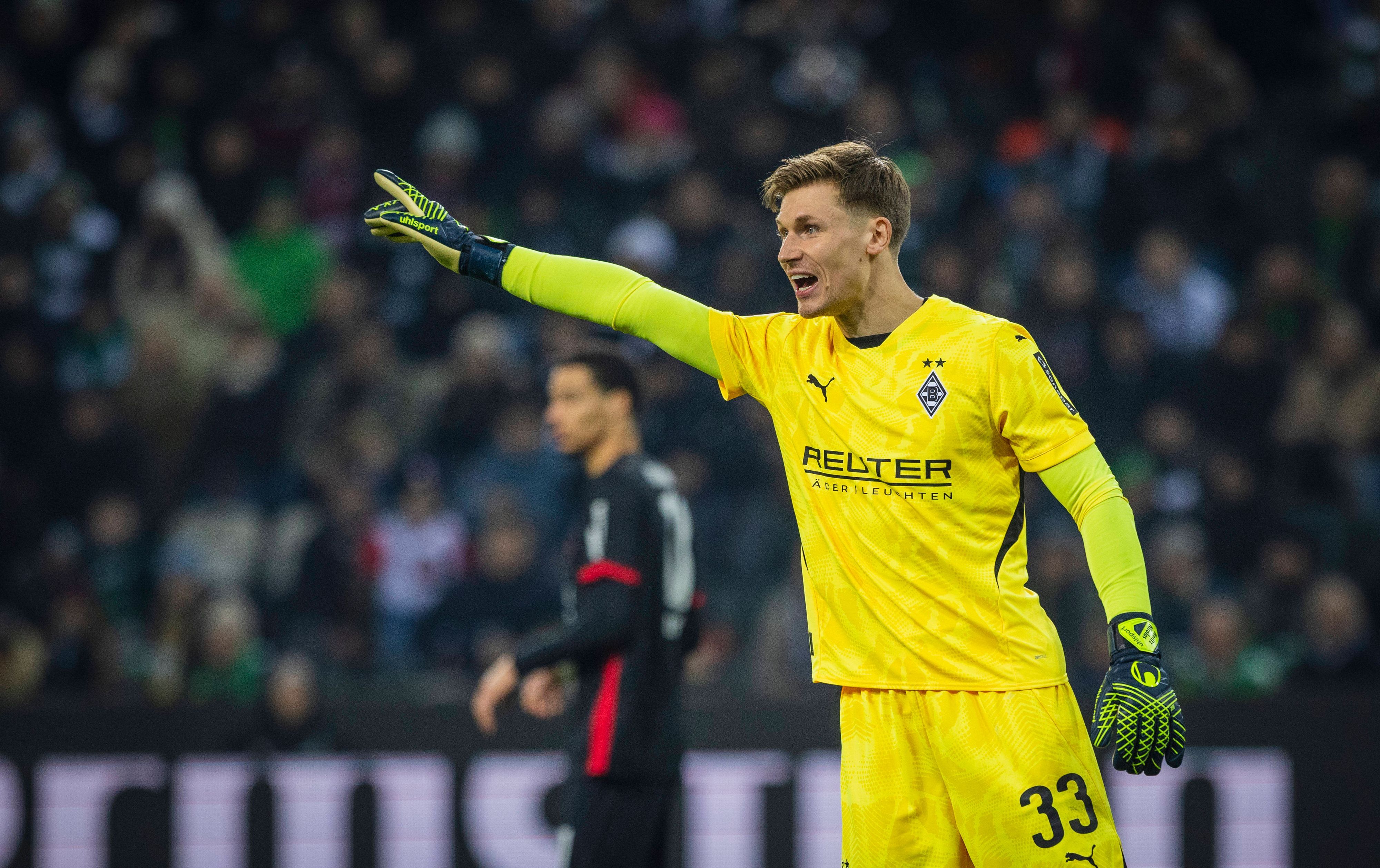 Gladbach-Keeper Moritz Nicolas.