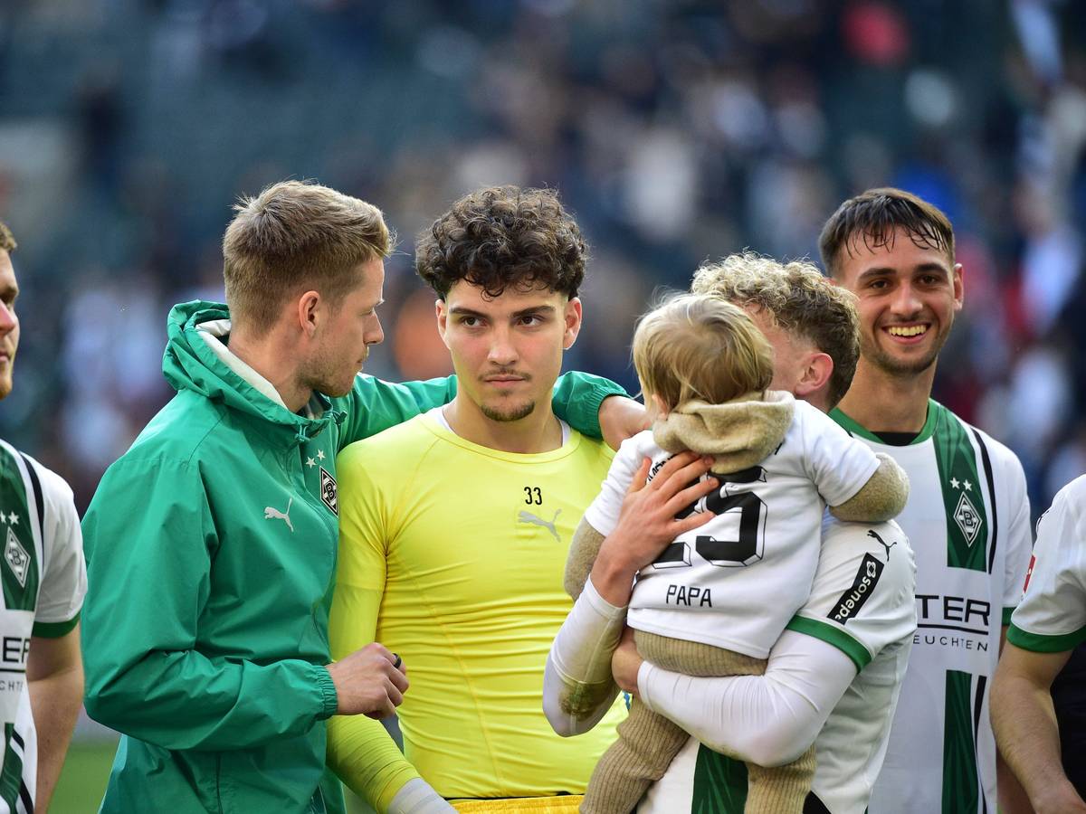 Keeper von Borussia Mönchengladbach im Gespräch.