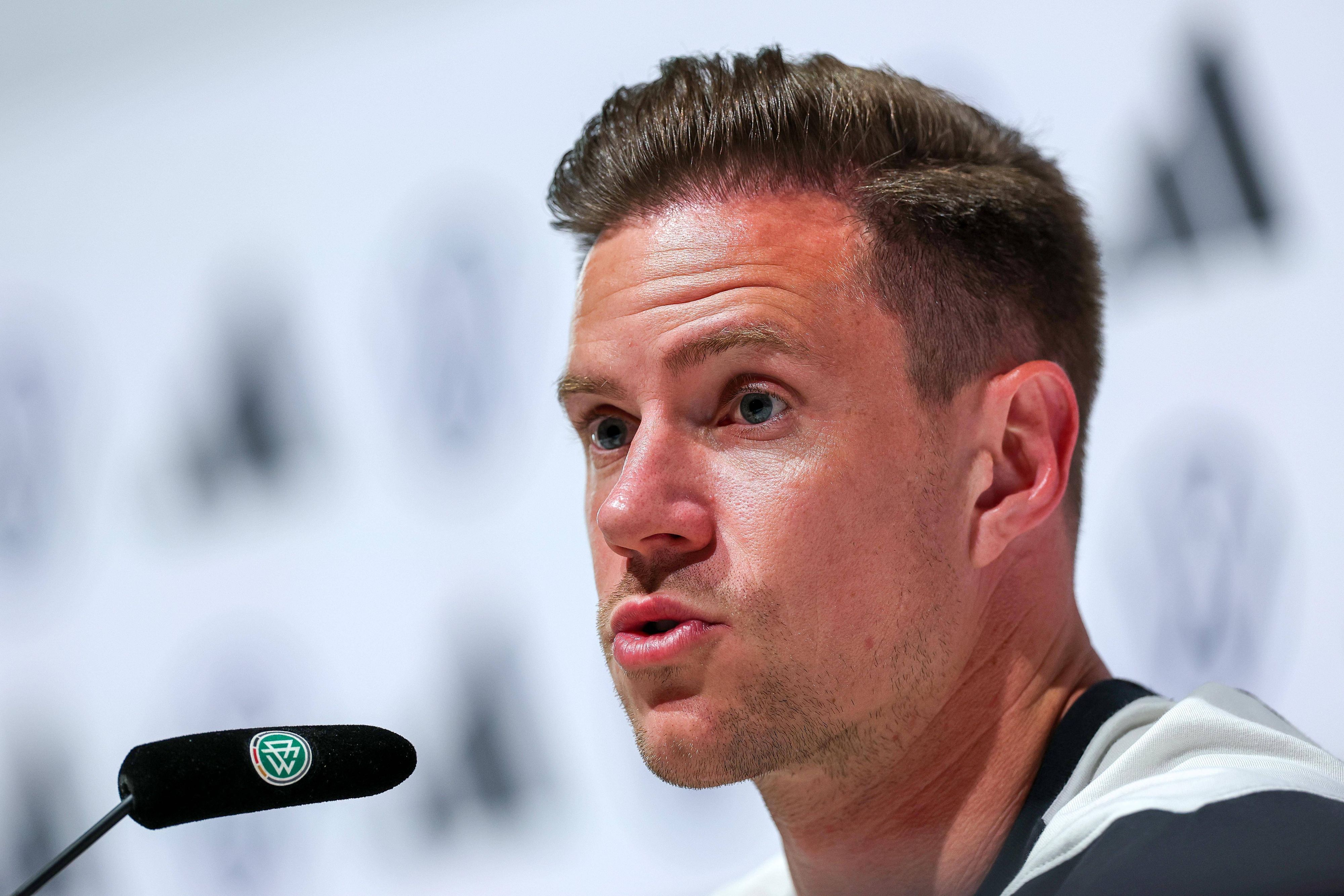 Marc-André ter Stegen auf einer Pressekonferenz.
