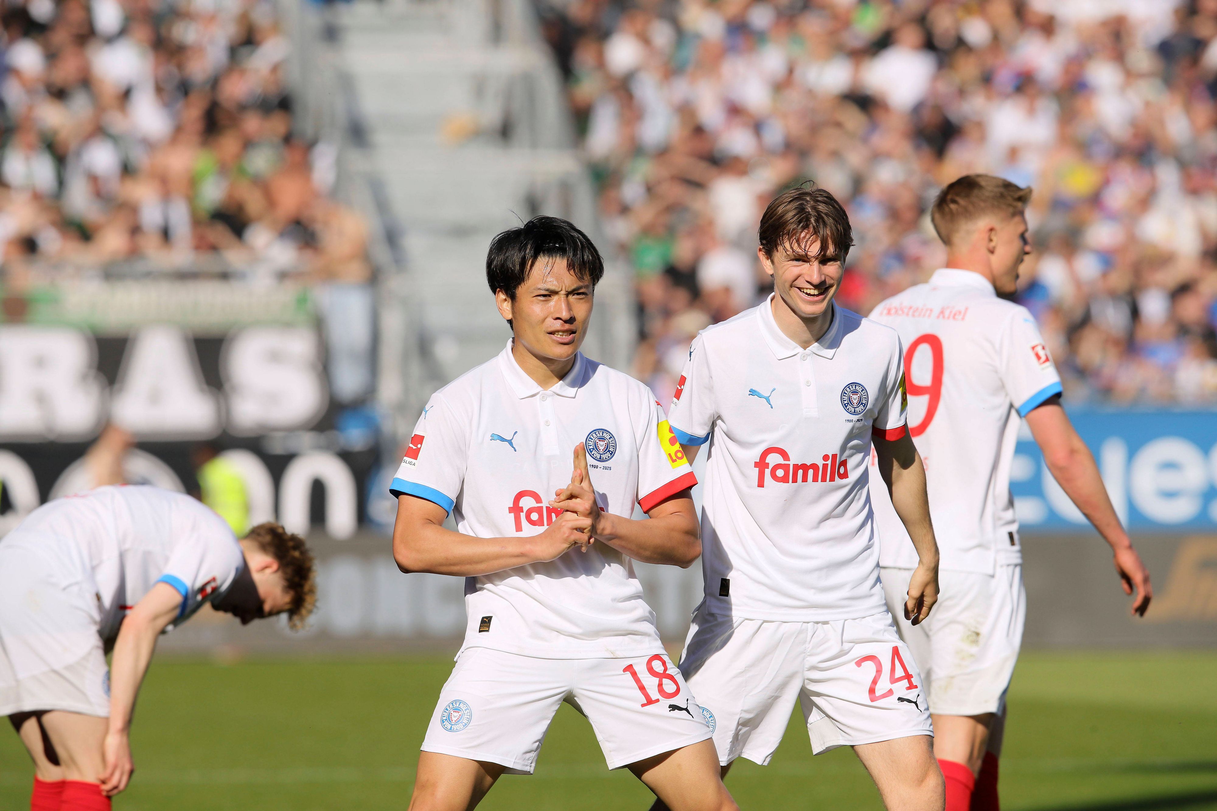 Kiels Shuto Machino zusammen mit Magnus Knudsen.