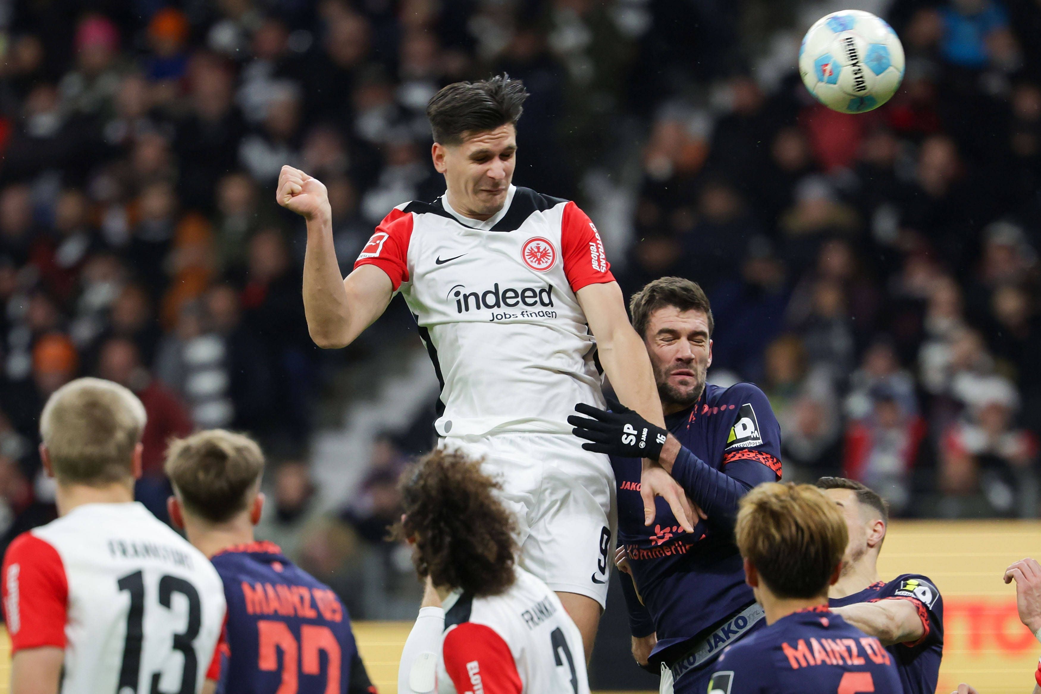 Igor Matanovic am 21. Dezember 2024 beim Duell gegen den FSV Mainz 05.
