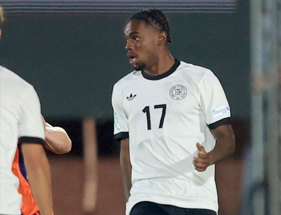 Charles Herrmann im DFB-Trikot.
