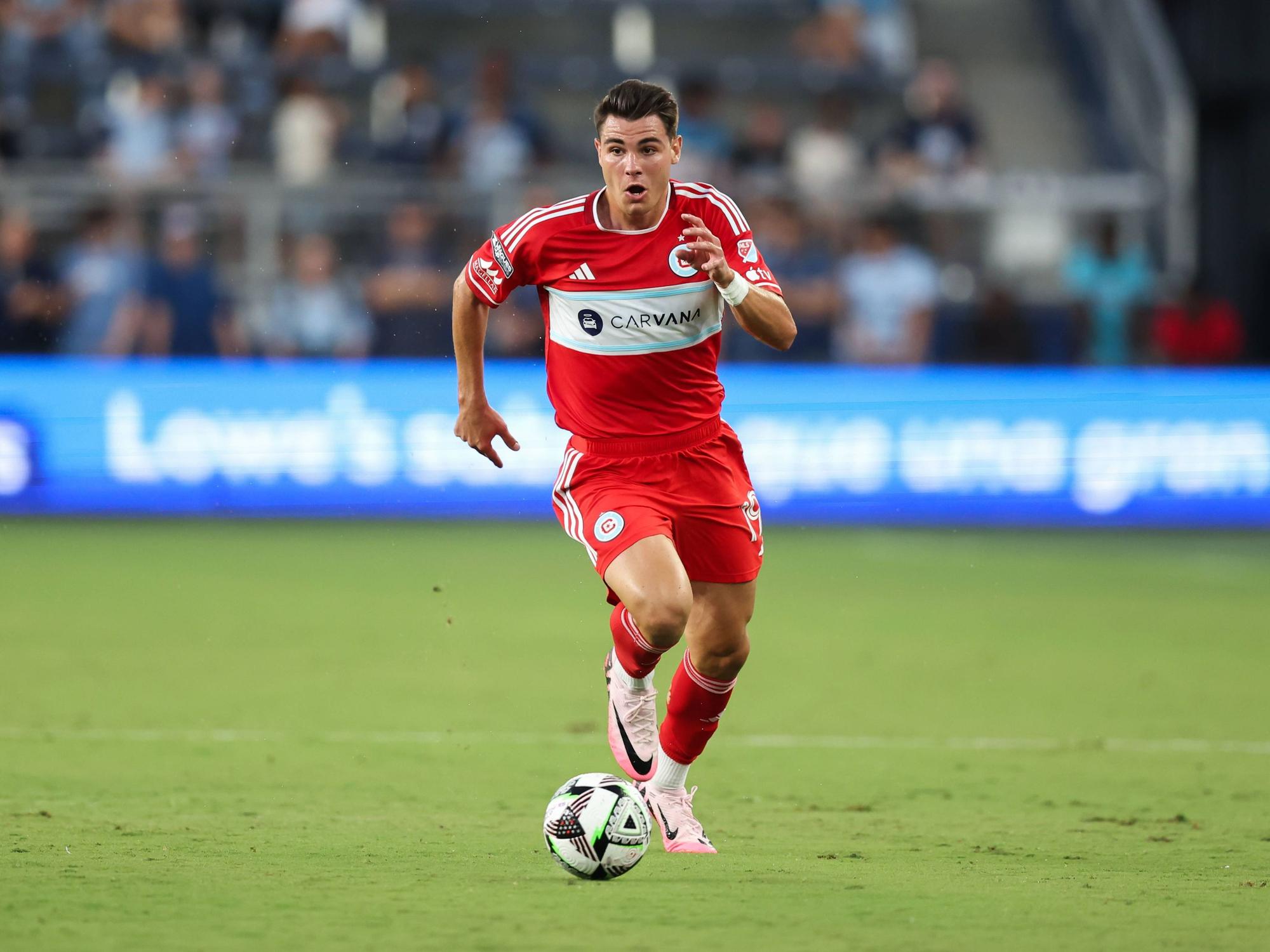 Georgios Koutsias im Trikot der Chicago Fire.