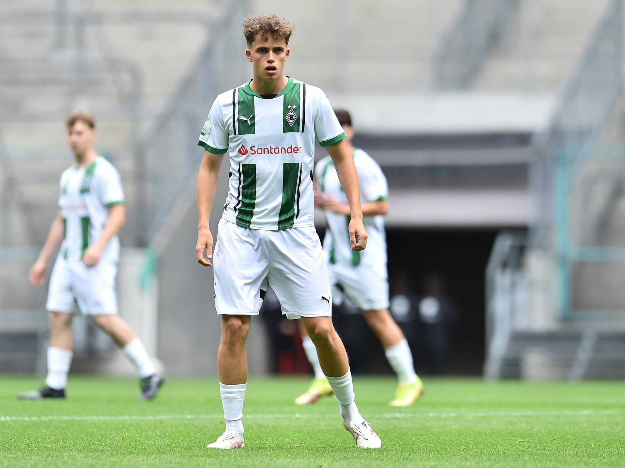 Kevin Ahlberg im Finale um die Deutsche Meisterschaft der U17 von Borussia Mönchengladbach.