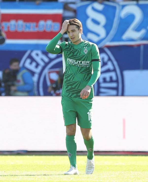Florian Neuhaus.