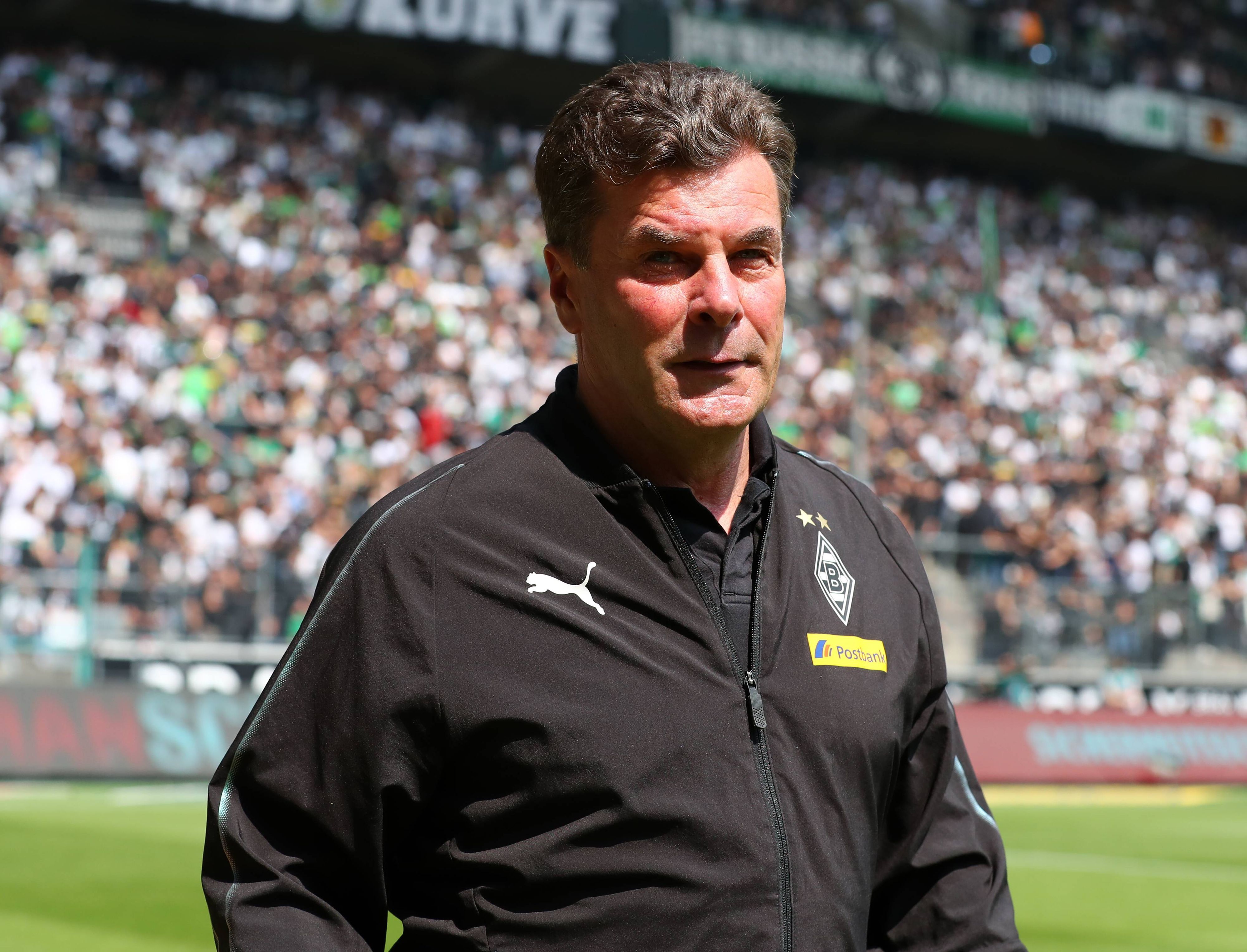 Dieter Hecking bei seiner Abschiedsvorstellung als Trainer von Borussia Mönchengladbach.