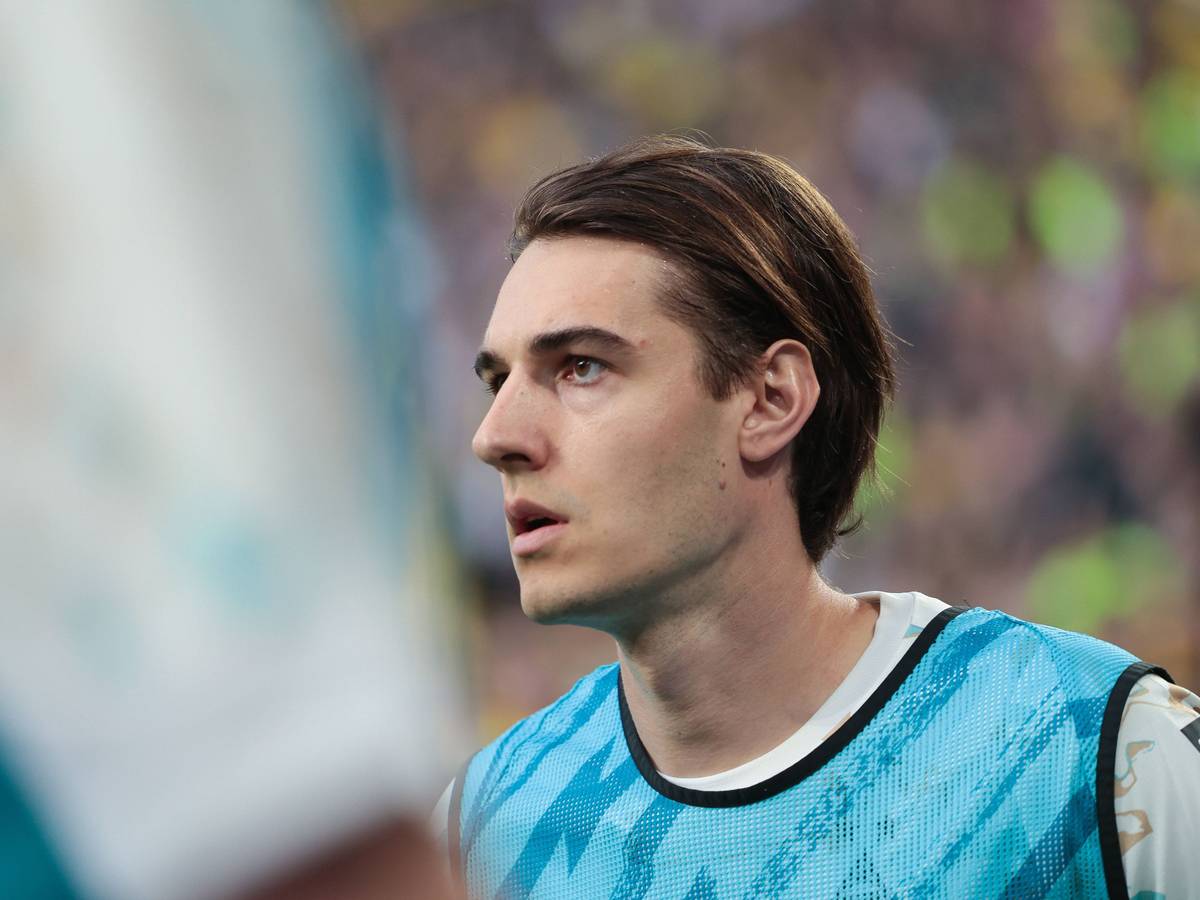 Florian Neuhaus.