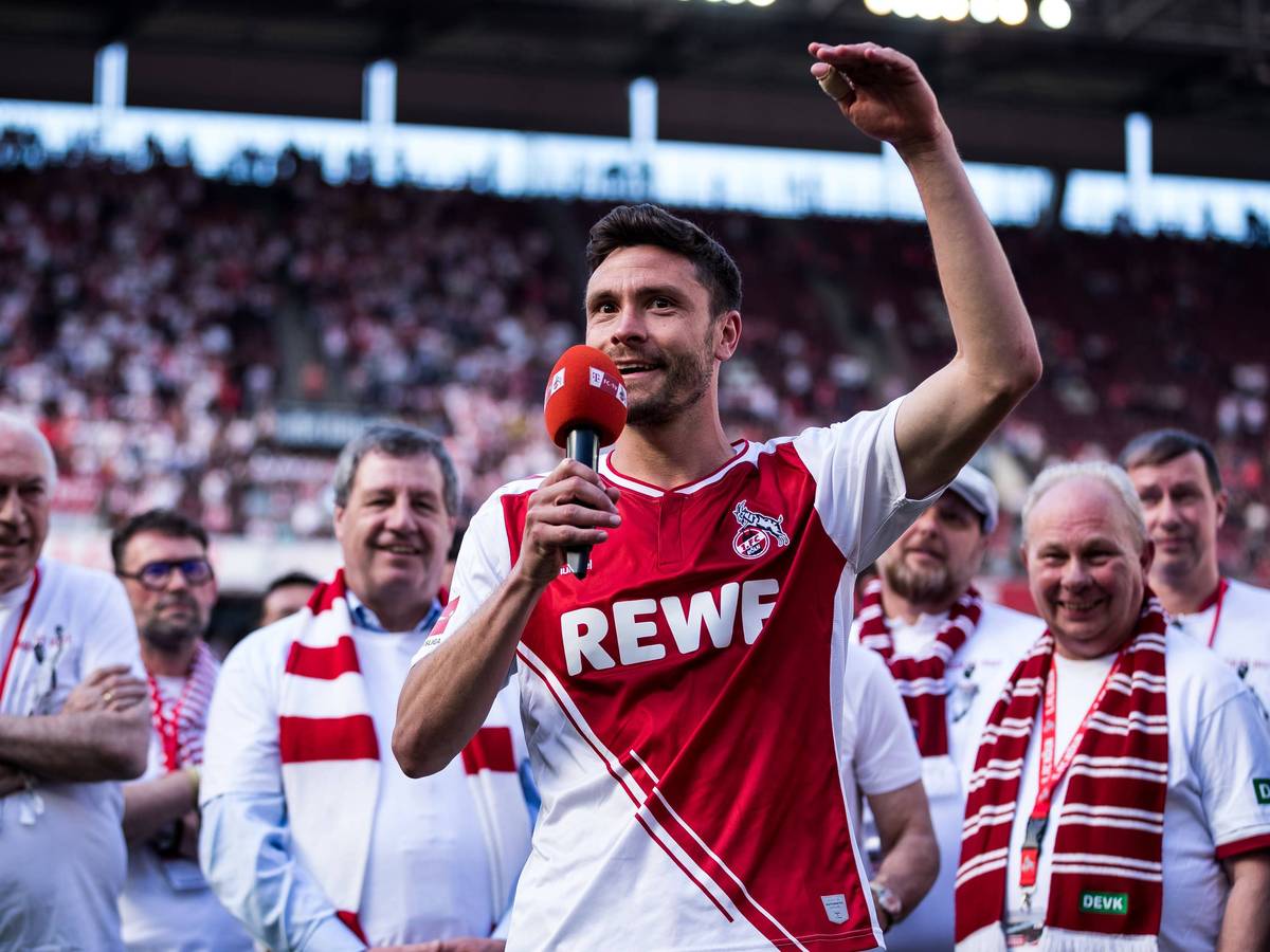 Jonas Hector am 27. Mai 2023 nach seinem letzten Spiel als Profi im Trikot des 1. FC Köln.