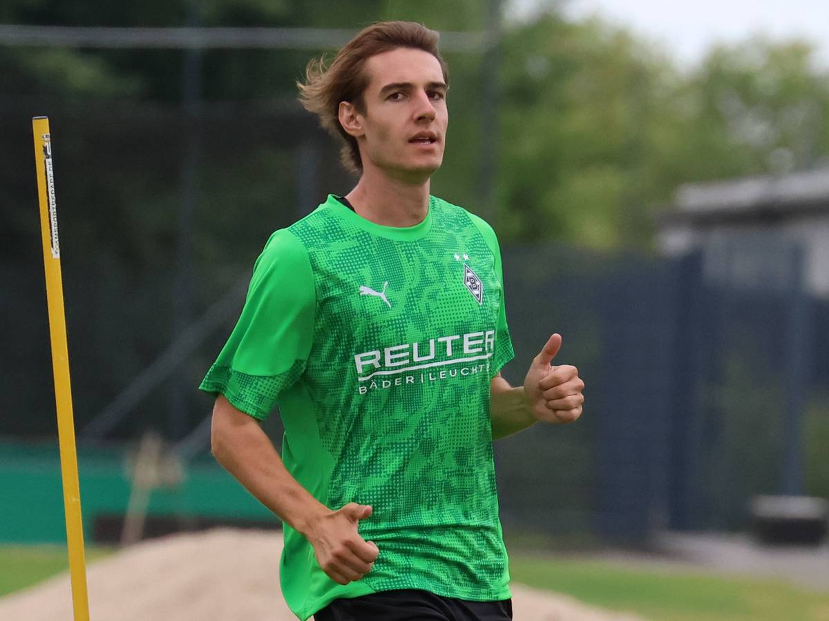 Florian Neuhaus.