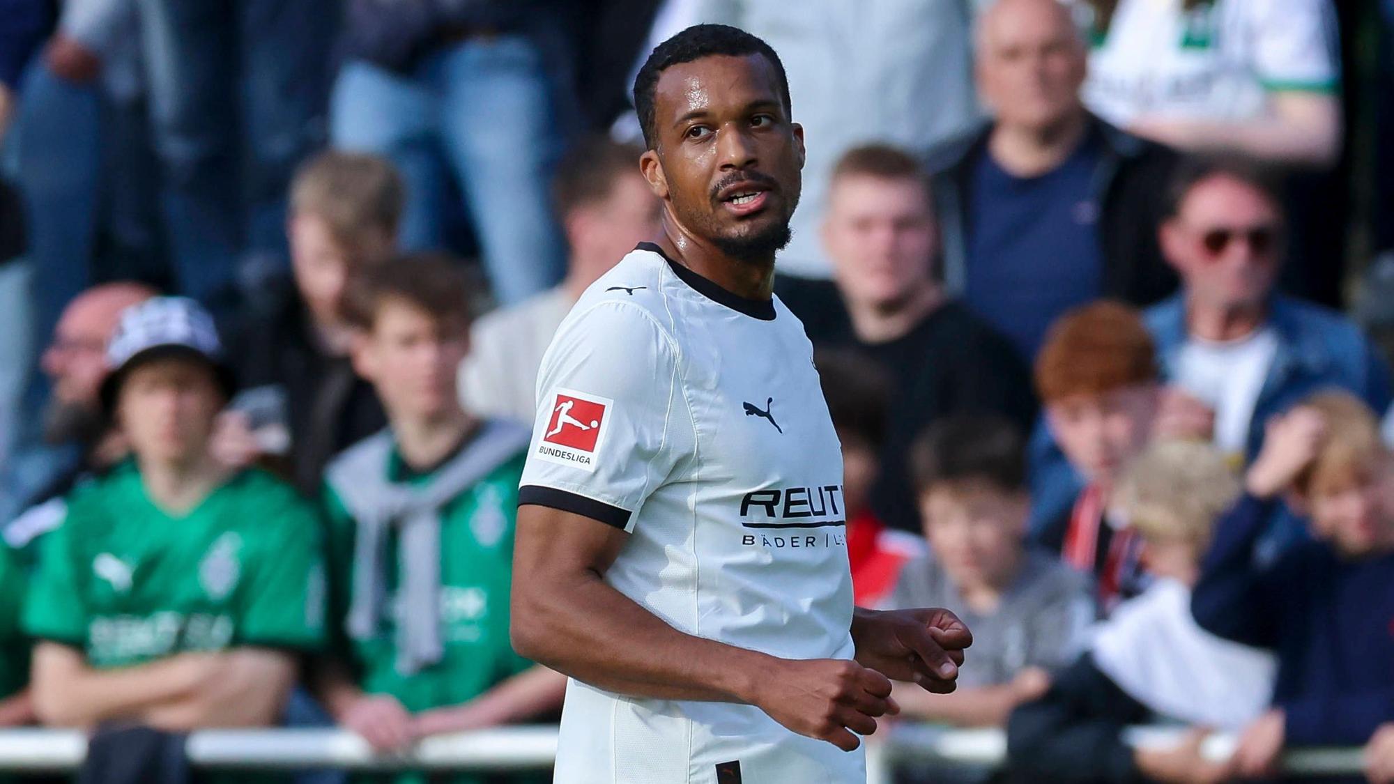 Alassane Plea.