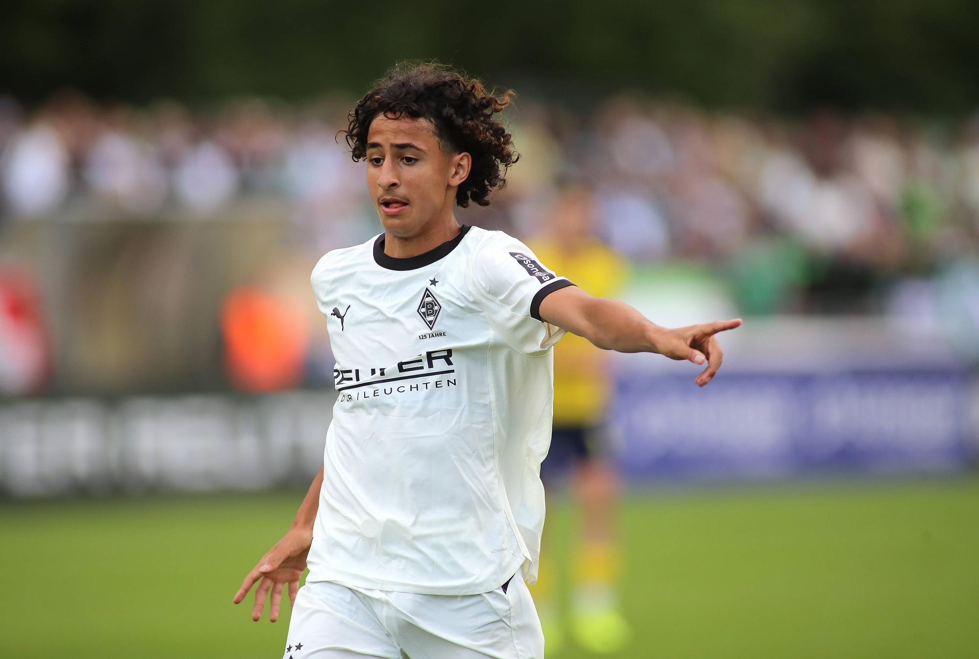 Wael Mohya im Testspiel gegen Metalist 1925 Charkiw am 22. Juli 2025.