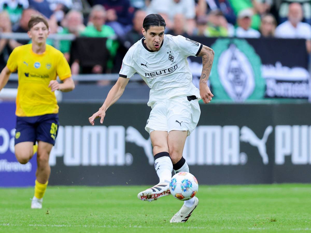 Kevin Diks beim Testspiel gegen Metalist Charkiw am 22. Juli 2025.
