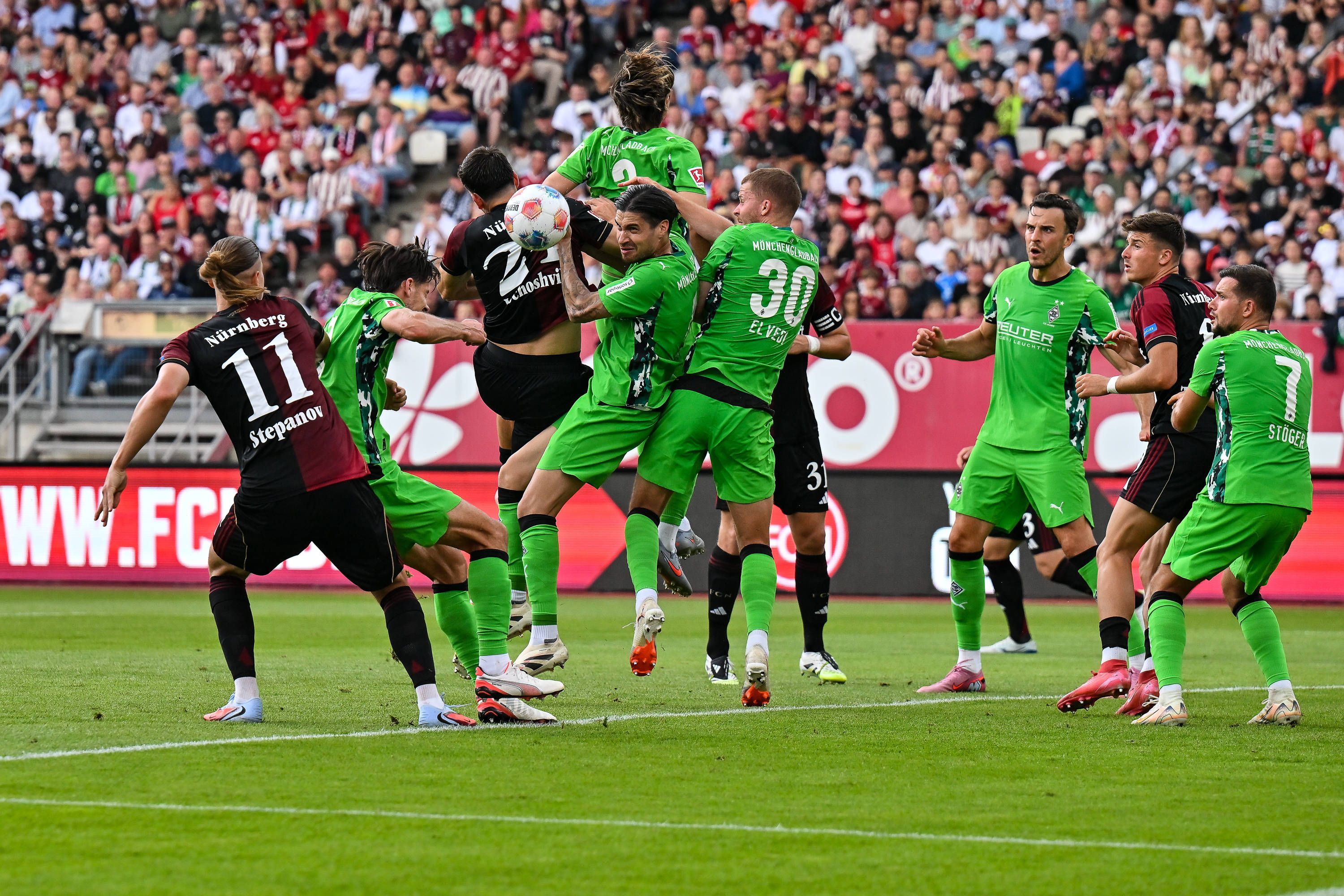 Borussia Mönchengladbach im Testspiel gegen den 1. FC Nürnberg.