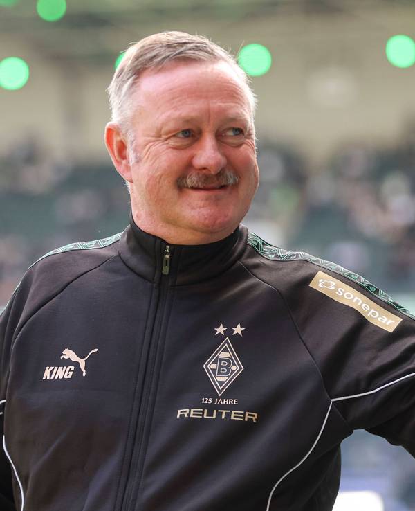 Roland Virkus hebt den Daumen.
