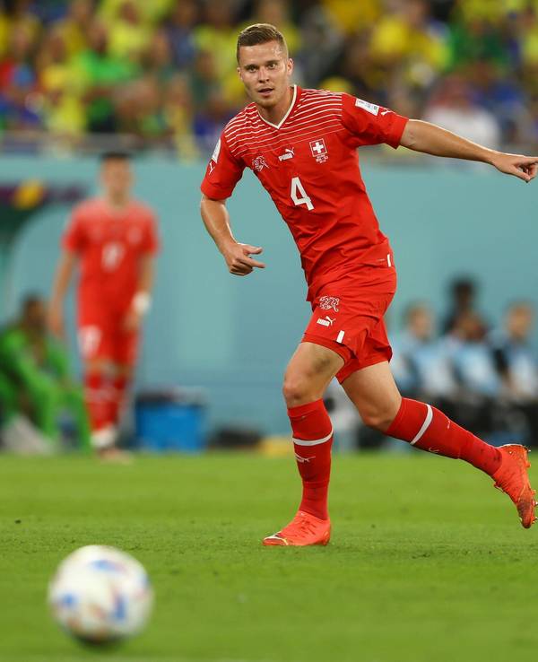 Nico Elvedi beim Länderspiel mit der Schweiz.
