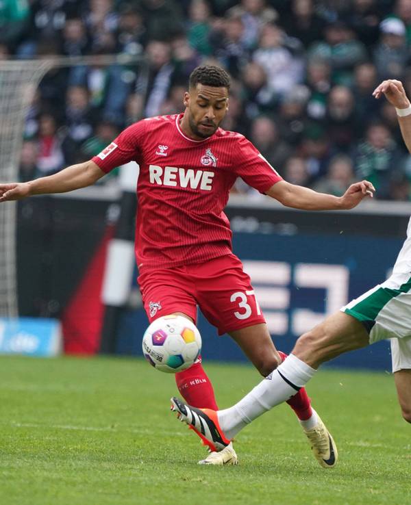 Linton Maina und Franck Honorat bei der letzten Begegnung von Gladbahc und Köln am 9. März 2024.