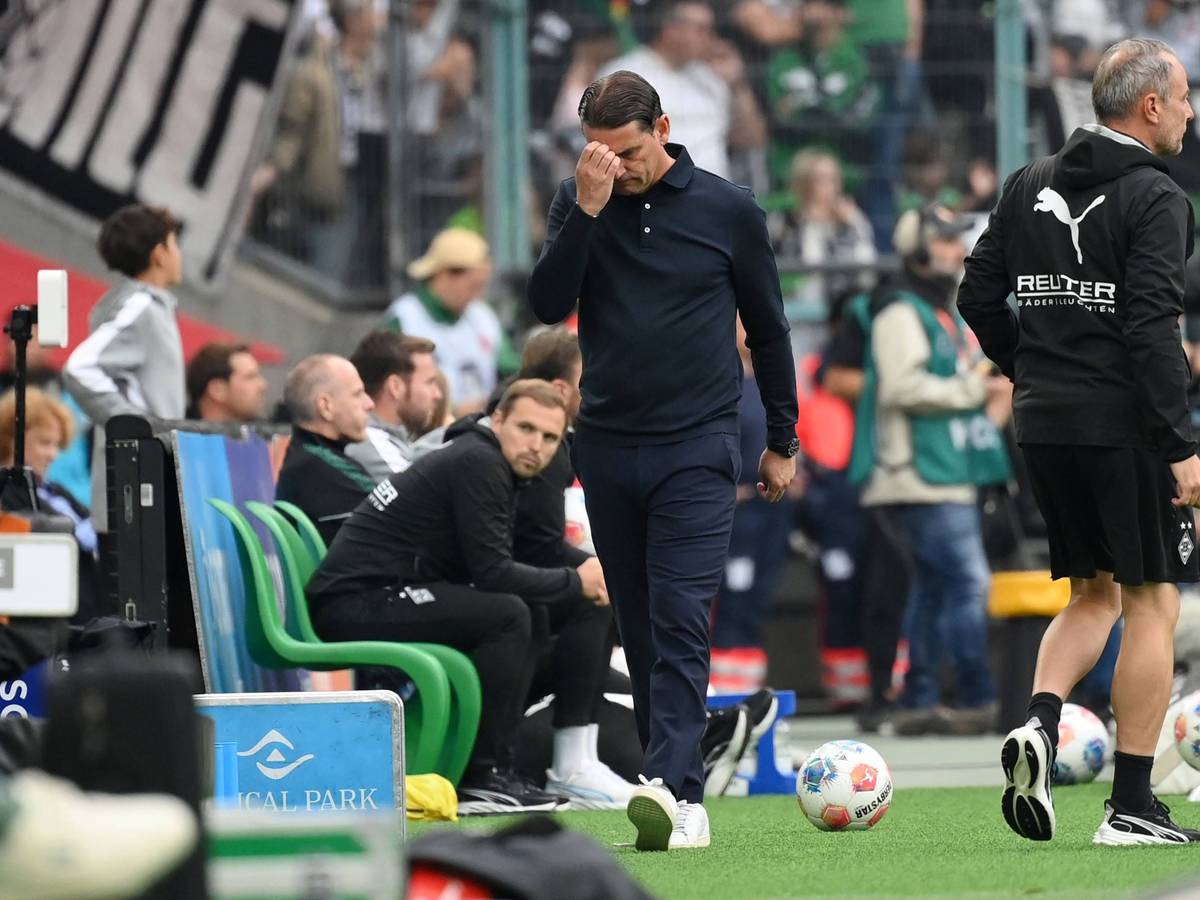 Gerardo Seoane gegen Bremen sichtbar gefrustet.