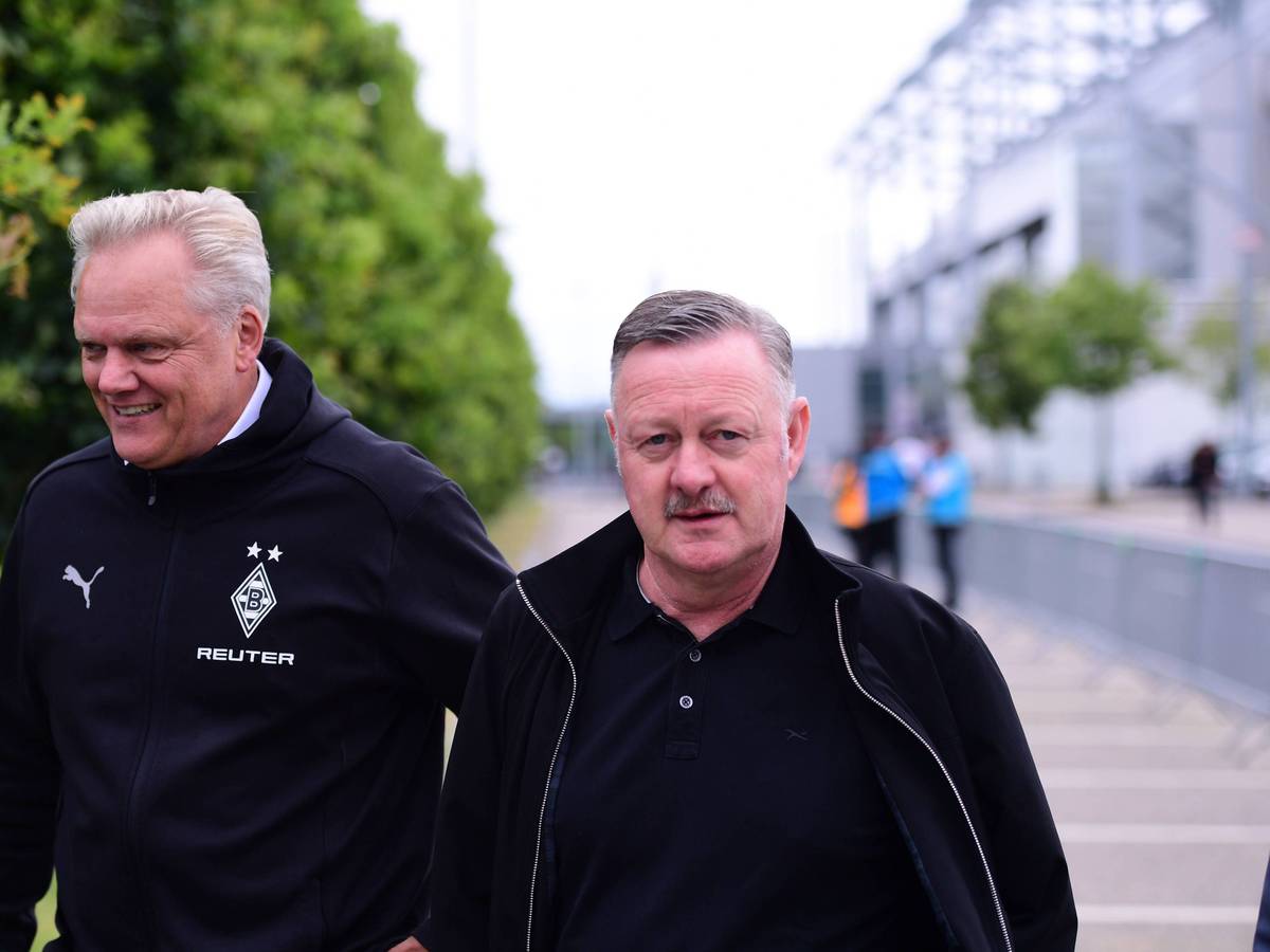 Stefan Stegemann und Roland Virkus am Borussia-Park.