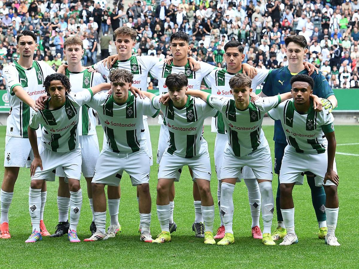Teamfoto der Gladbacher U19-Mannschaft.