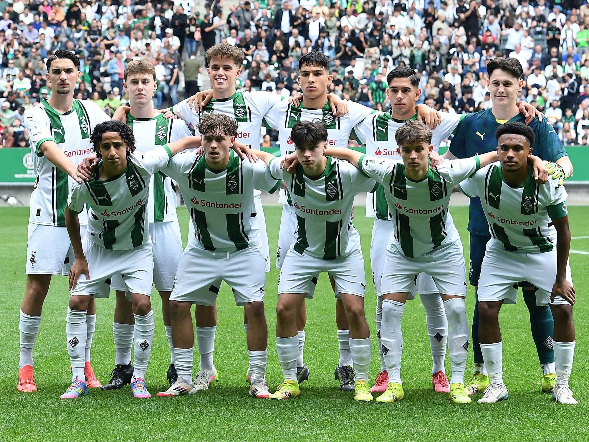 Teamfoto der Gladbacher U19-Mannschaft.