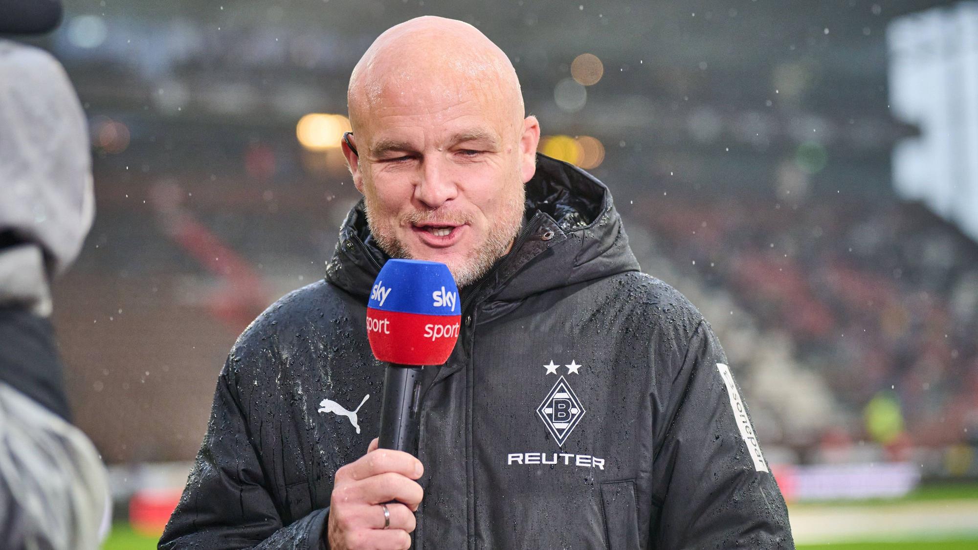 Rouven Schröder bei einem Sky-Interview.