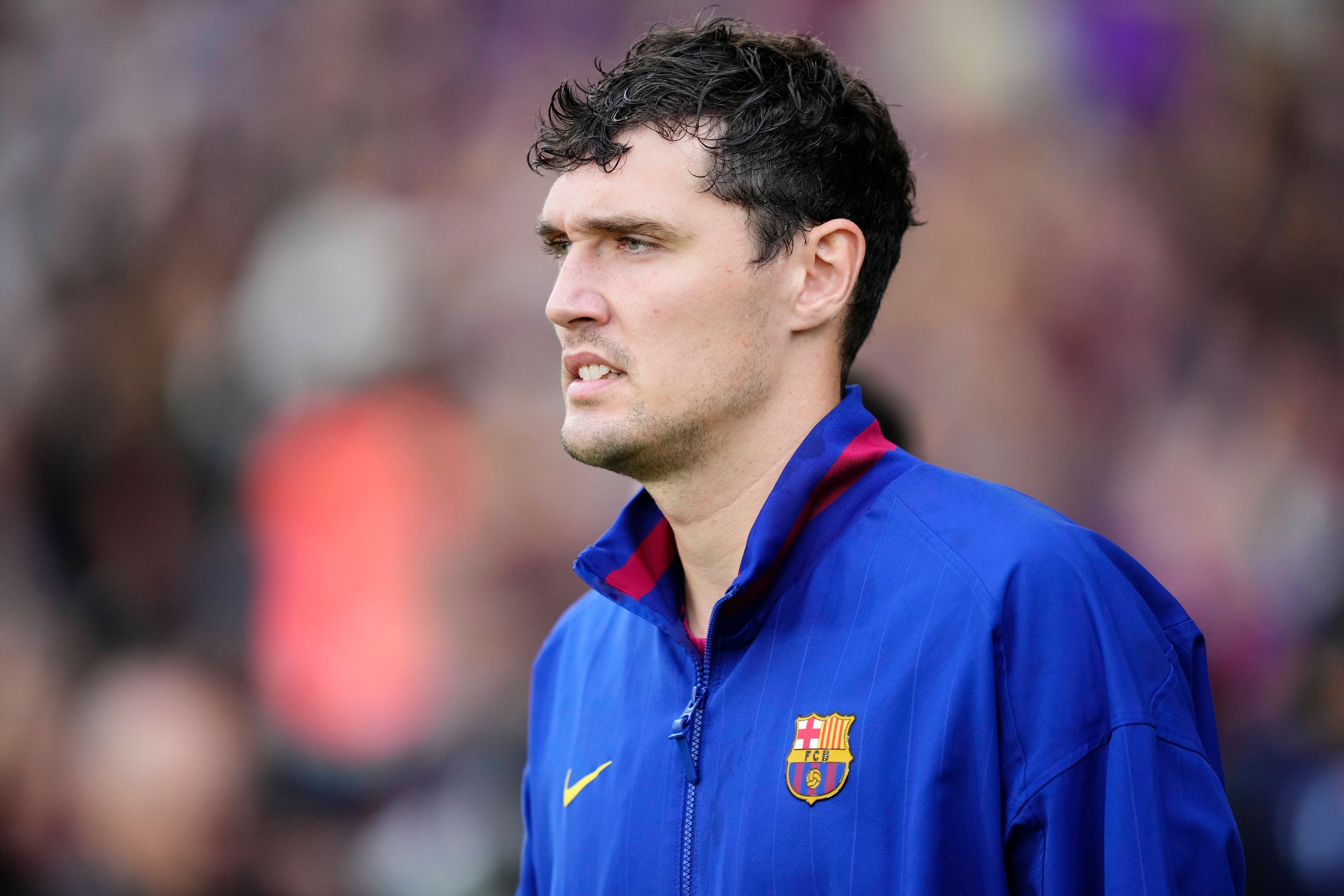 Andreas Christensen im Trainingsanzug des FC Barcelona.