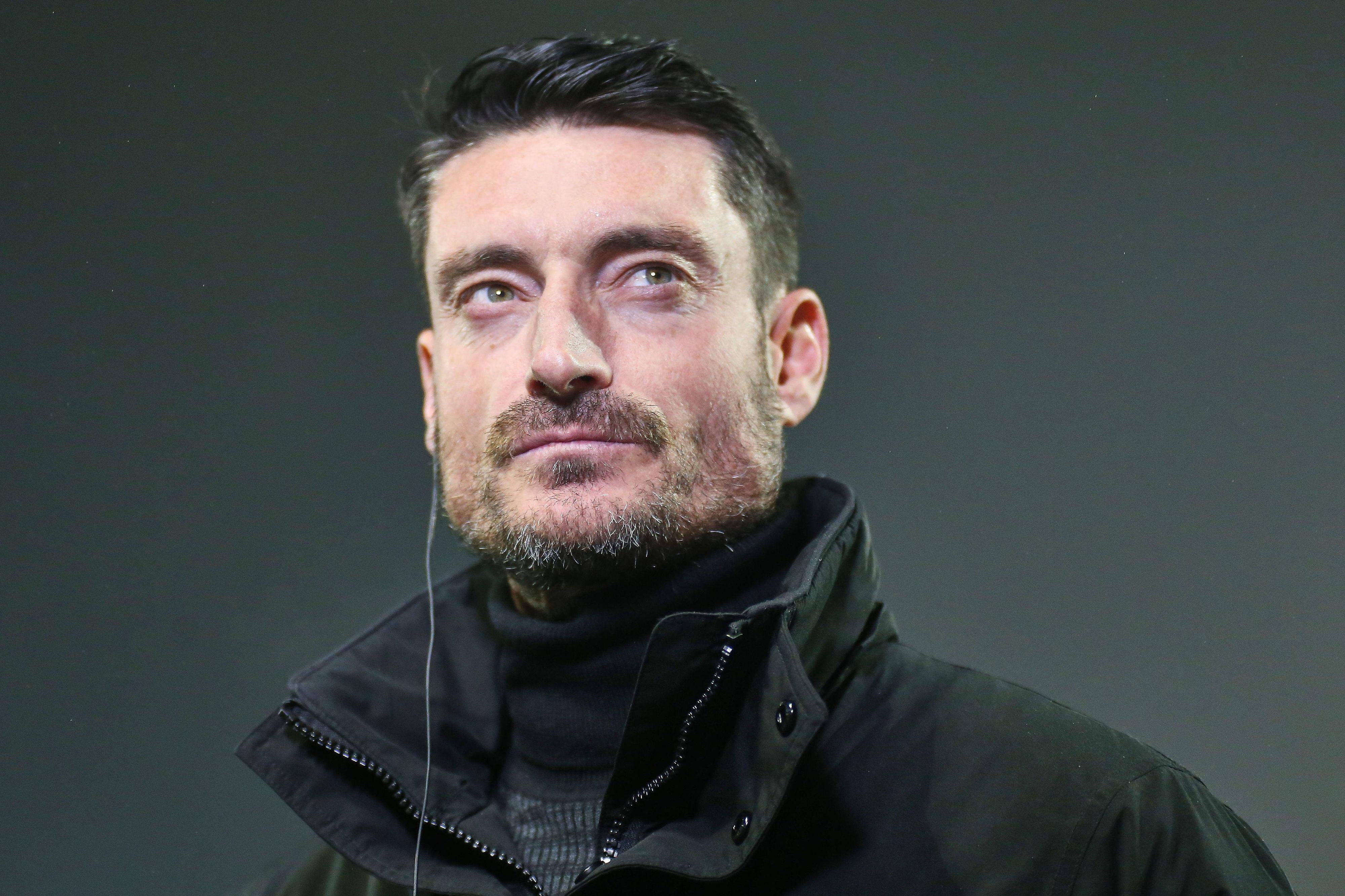 Albert Riera bei einem Interview mit Ohrstöpsel.