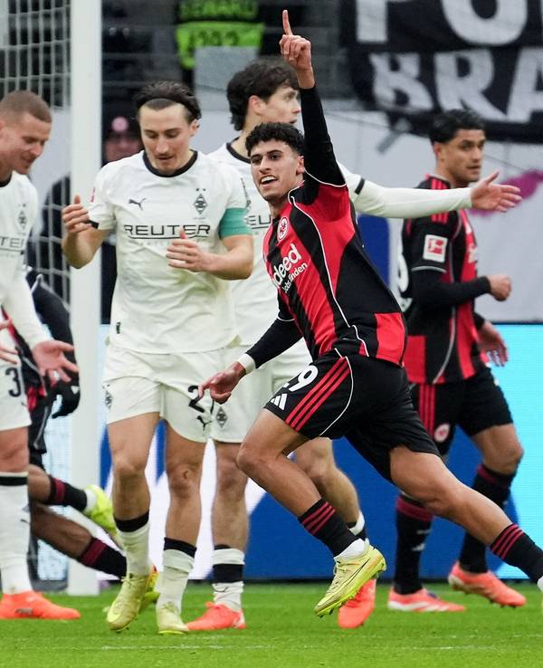 Torjubel von Eintracht Frankfurt gegen Borussia Mönchengladbach.