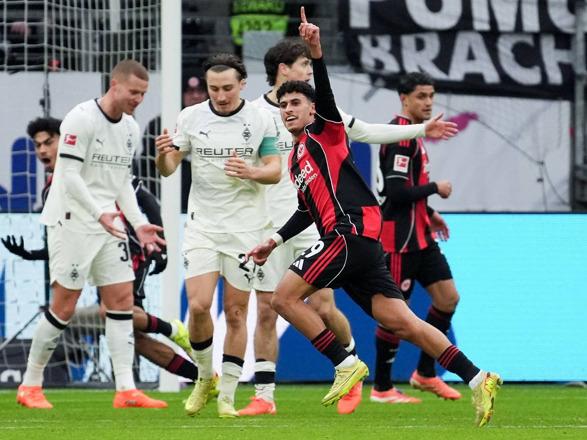 Torjubel von Eintracht Frankfurt gegen Borussia Mönchengladbach.