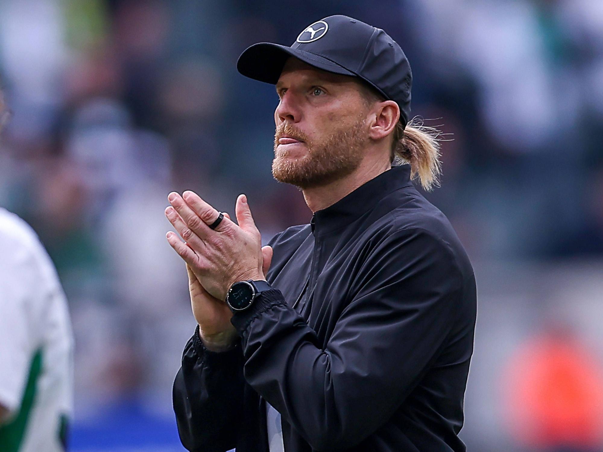 Trainer Eugen Polanski nach einem Spiel von Borussia Mönchengladbach.