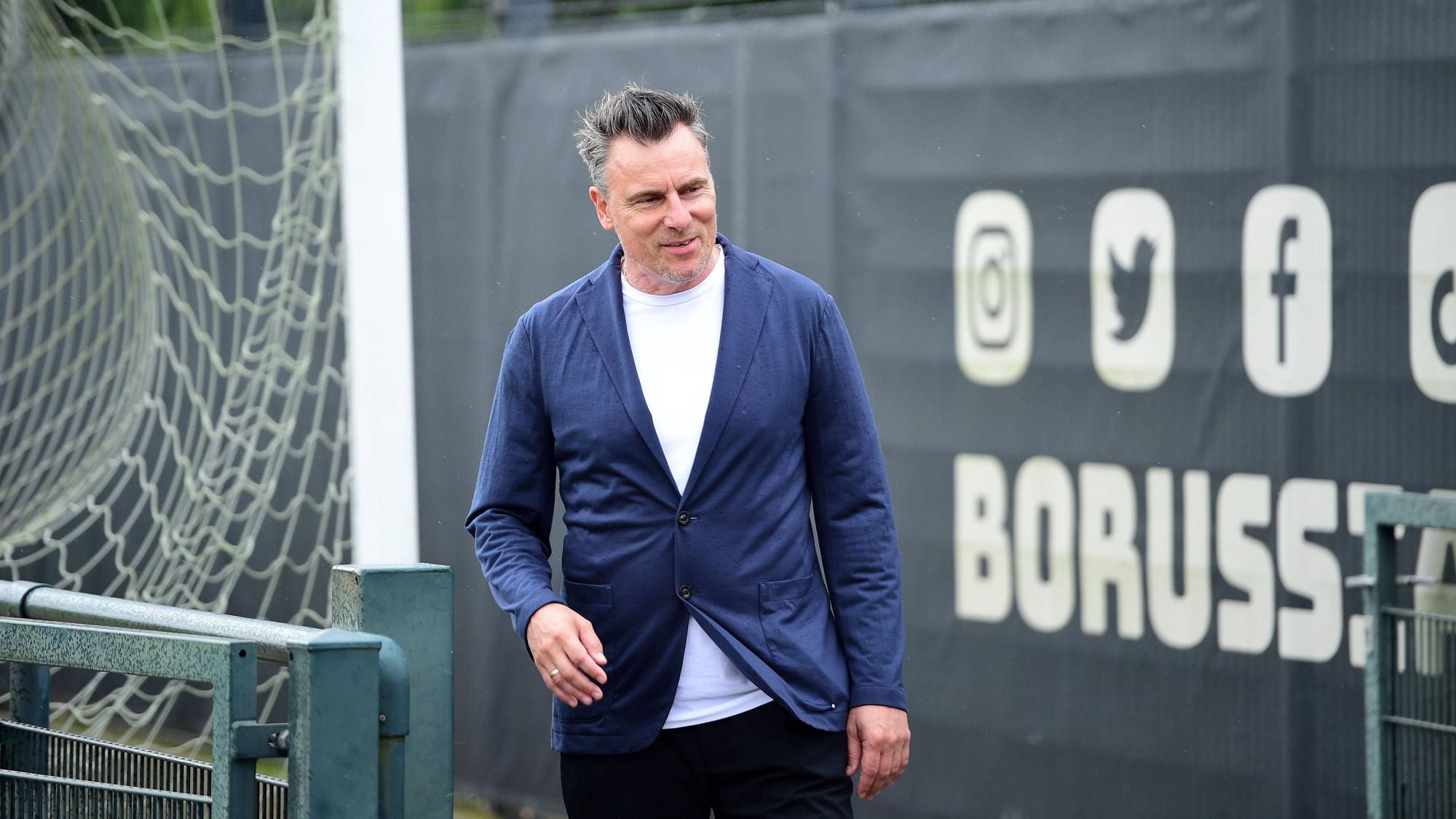 Beim Training von Borussia Mönchengladbach schaut Steffen Korell vorbei.