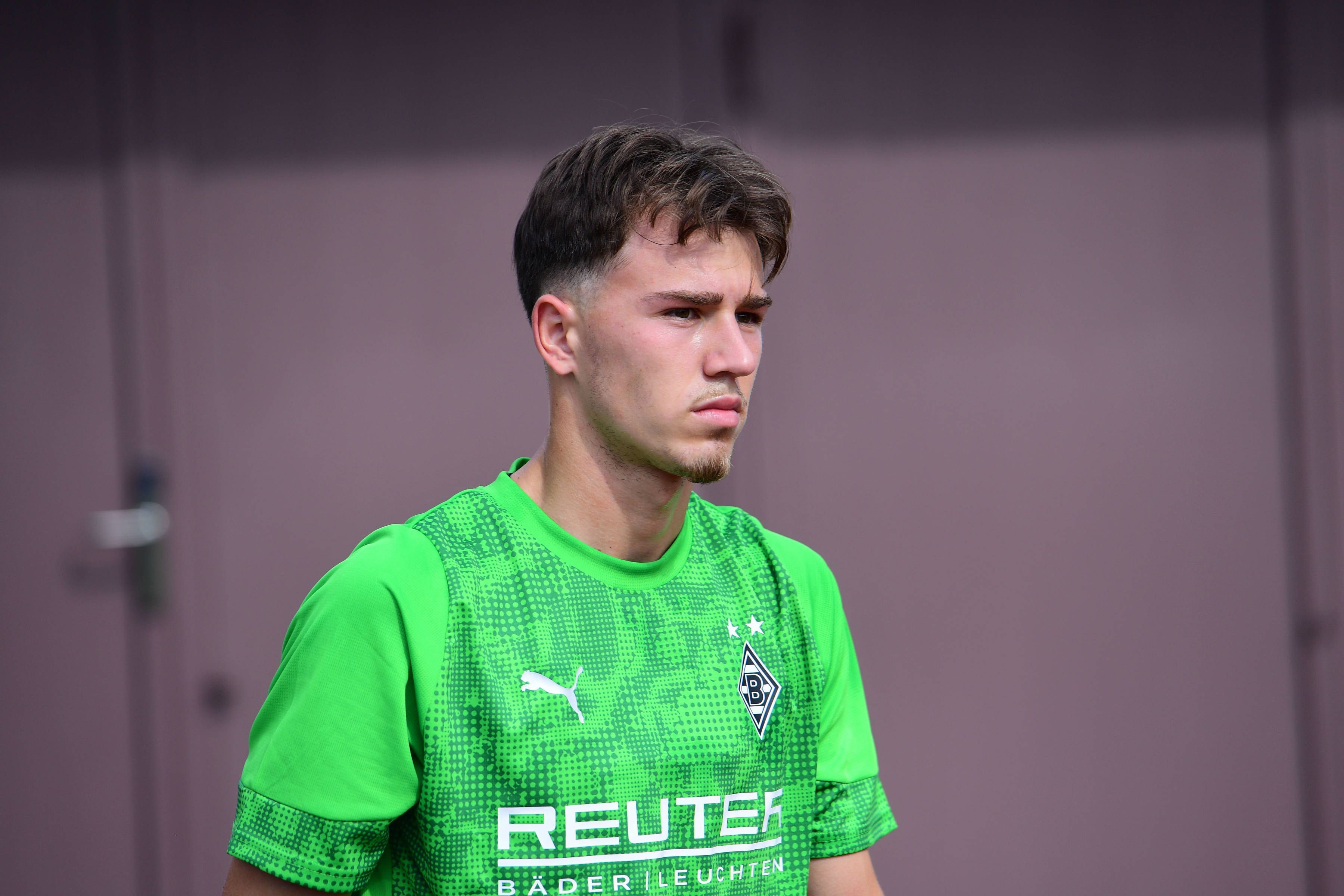 Noah Pesch beim Training von Borussia Mönchengladbach.