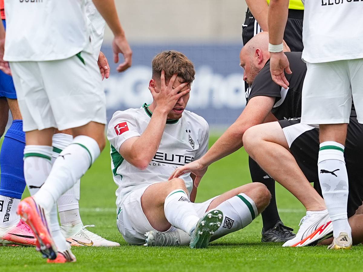 Behandlungspause für Lukas Ullrich im Gladbach-Test.