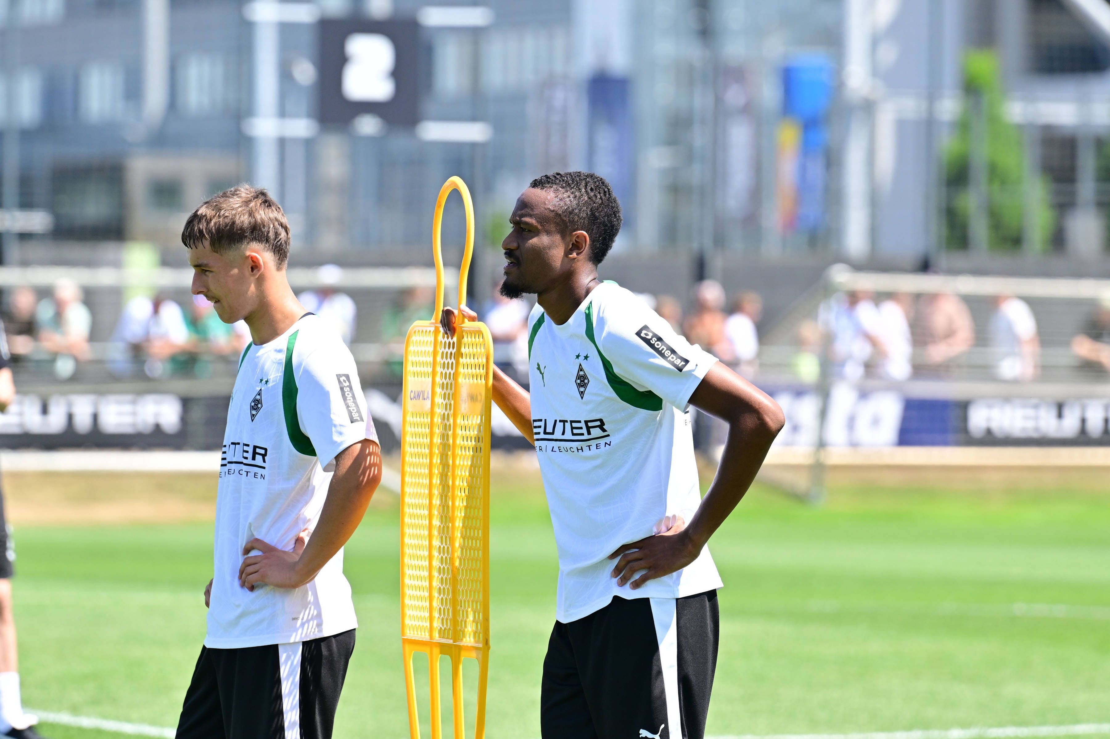 Nathan Ngoumou im Training.